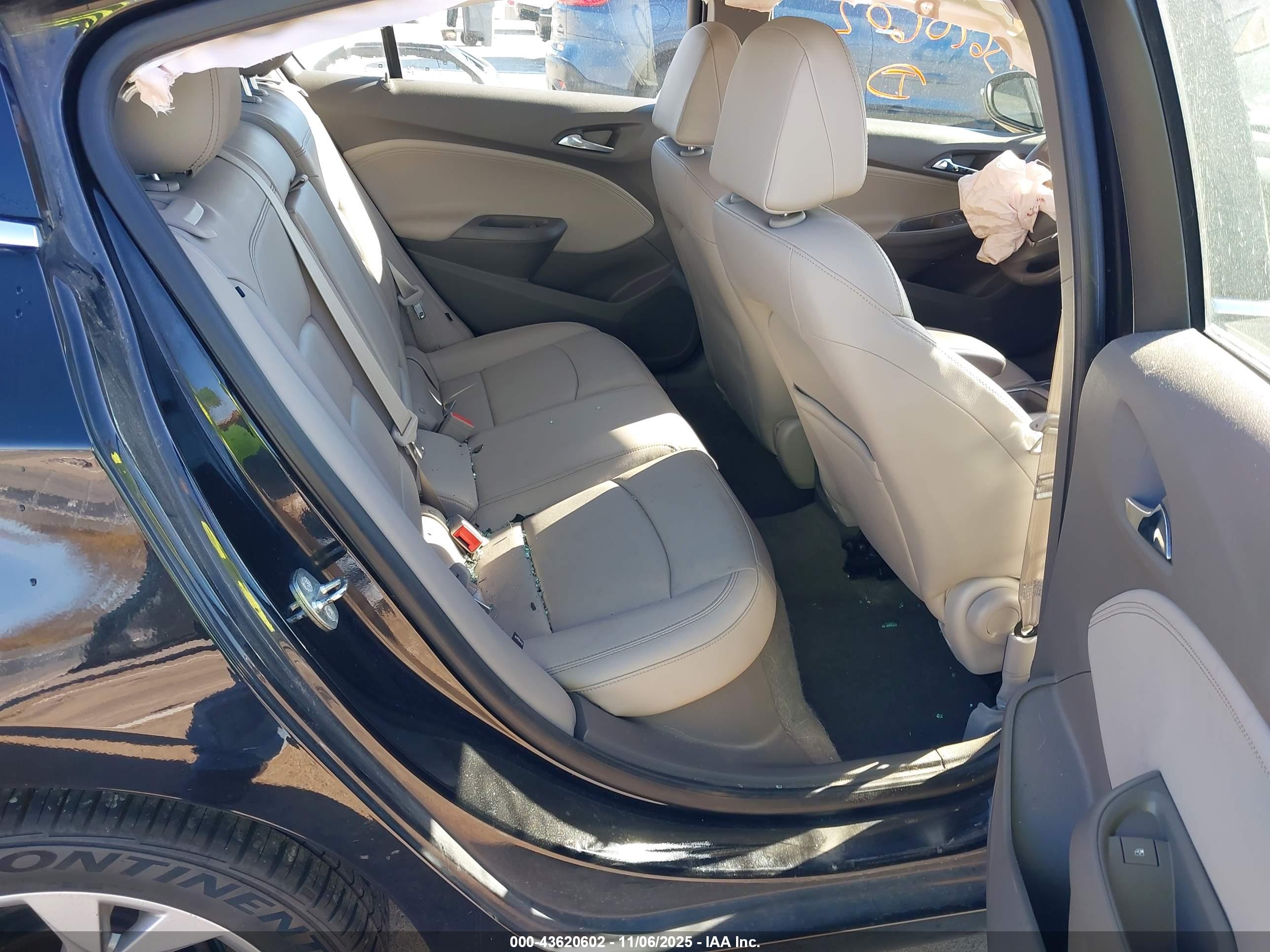 CHEVROLET CRUZE image 8