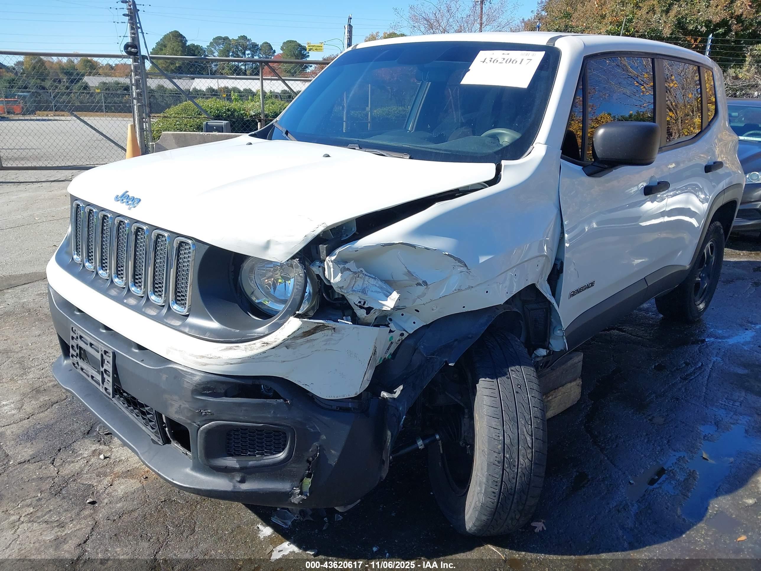 JEEP RENEGADE image 6