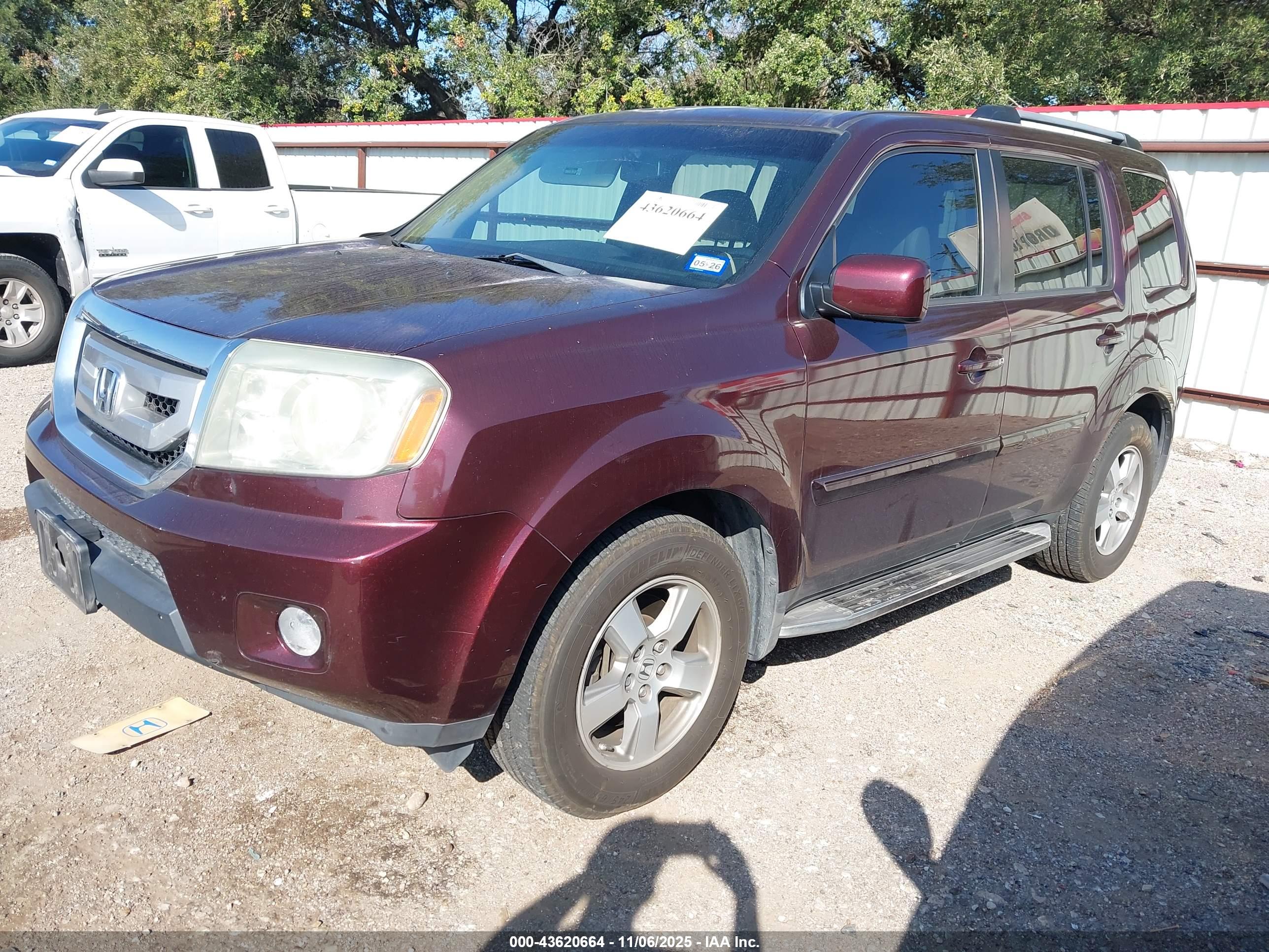 HONDA PILOT image 2