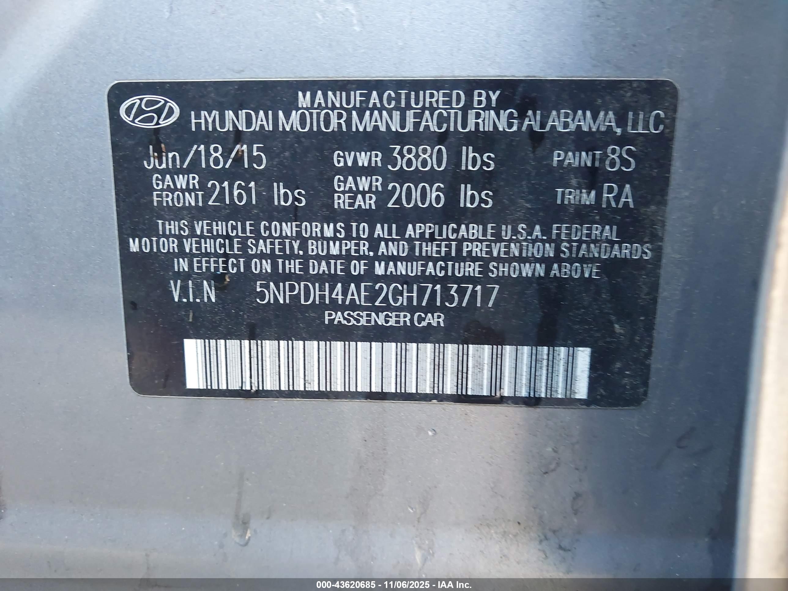 HYUNDAI ELANTRA image 9