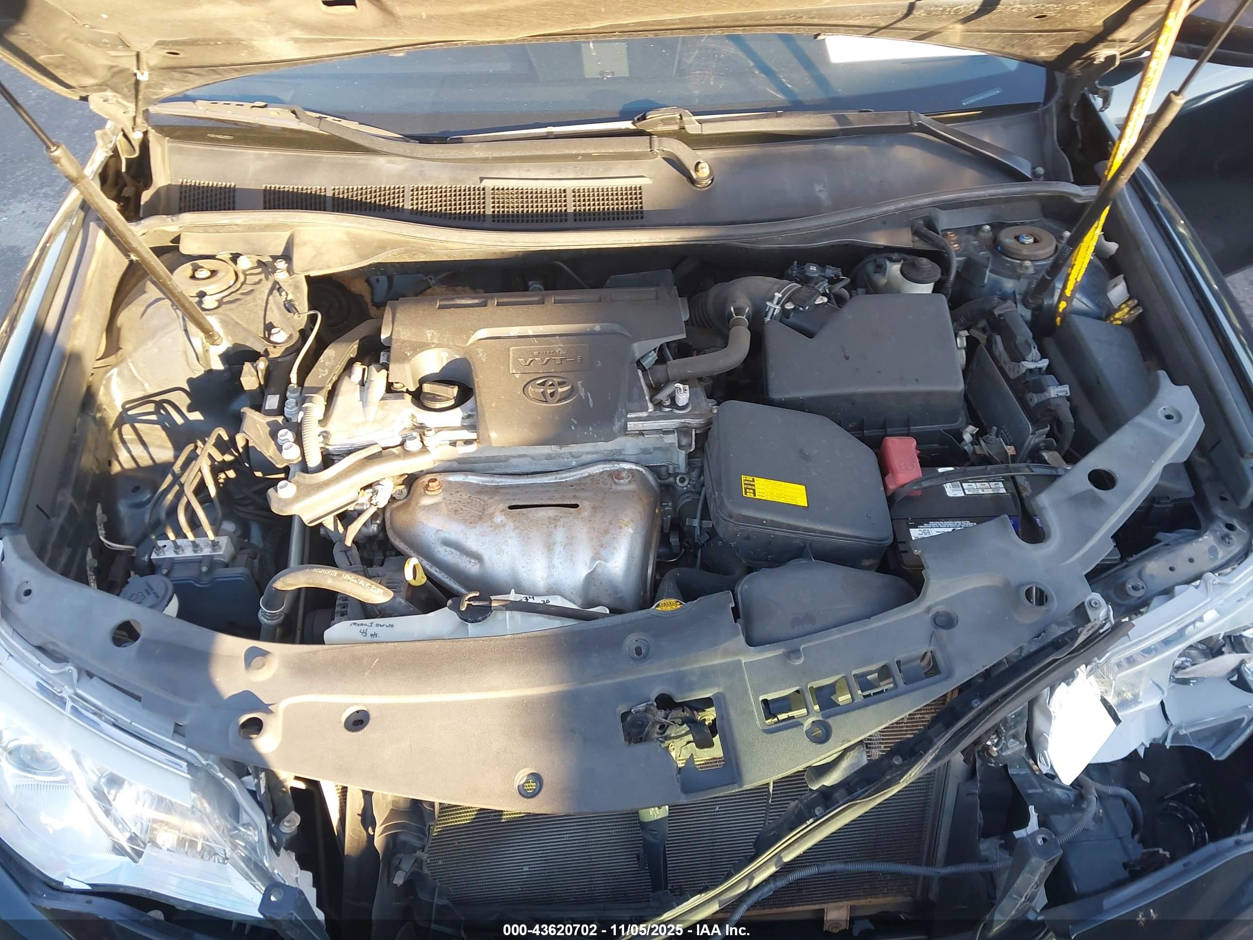 TOYOTA CAMRY image 10