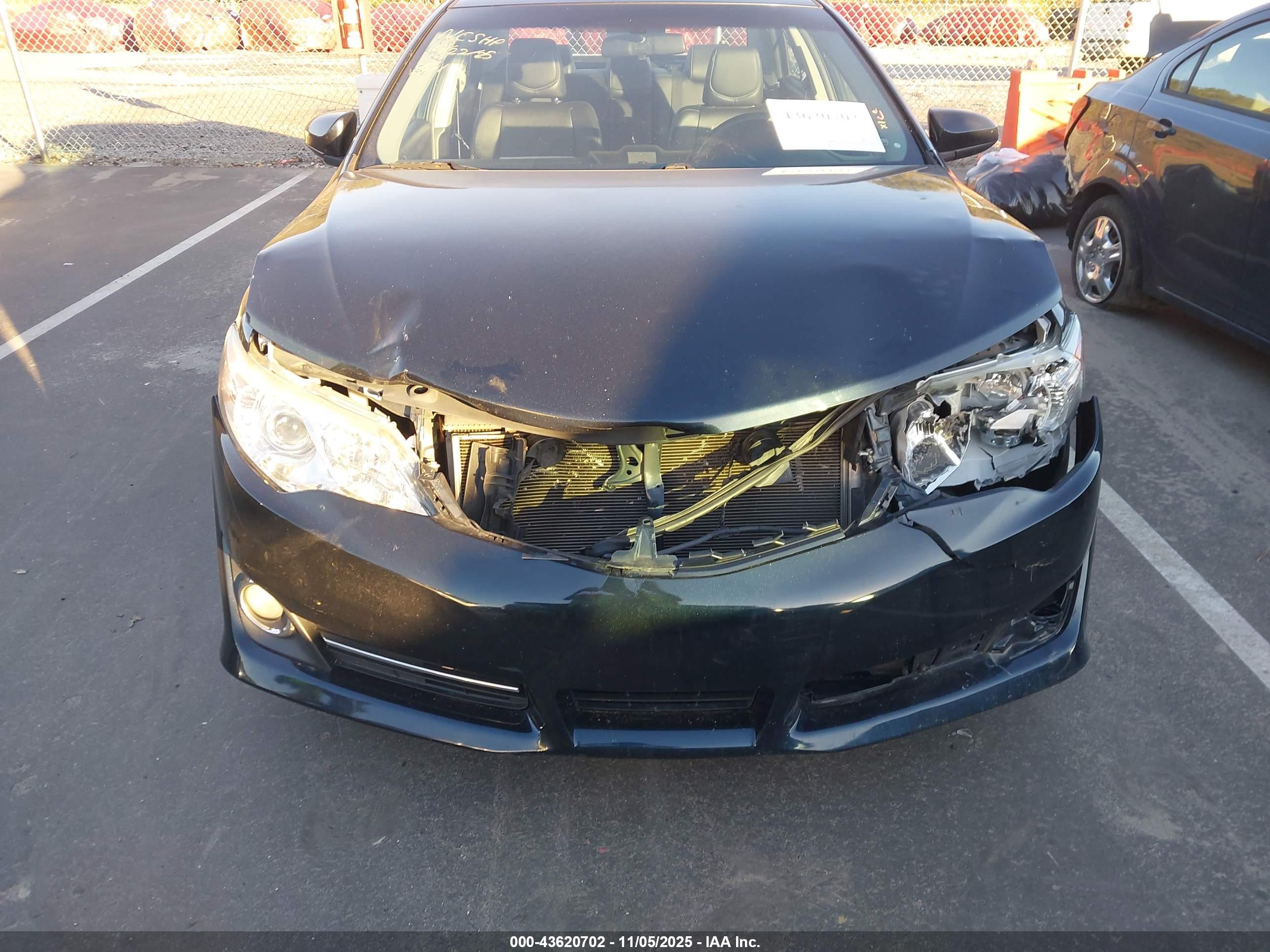 TOYOTA CAMRY image 6