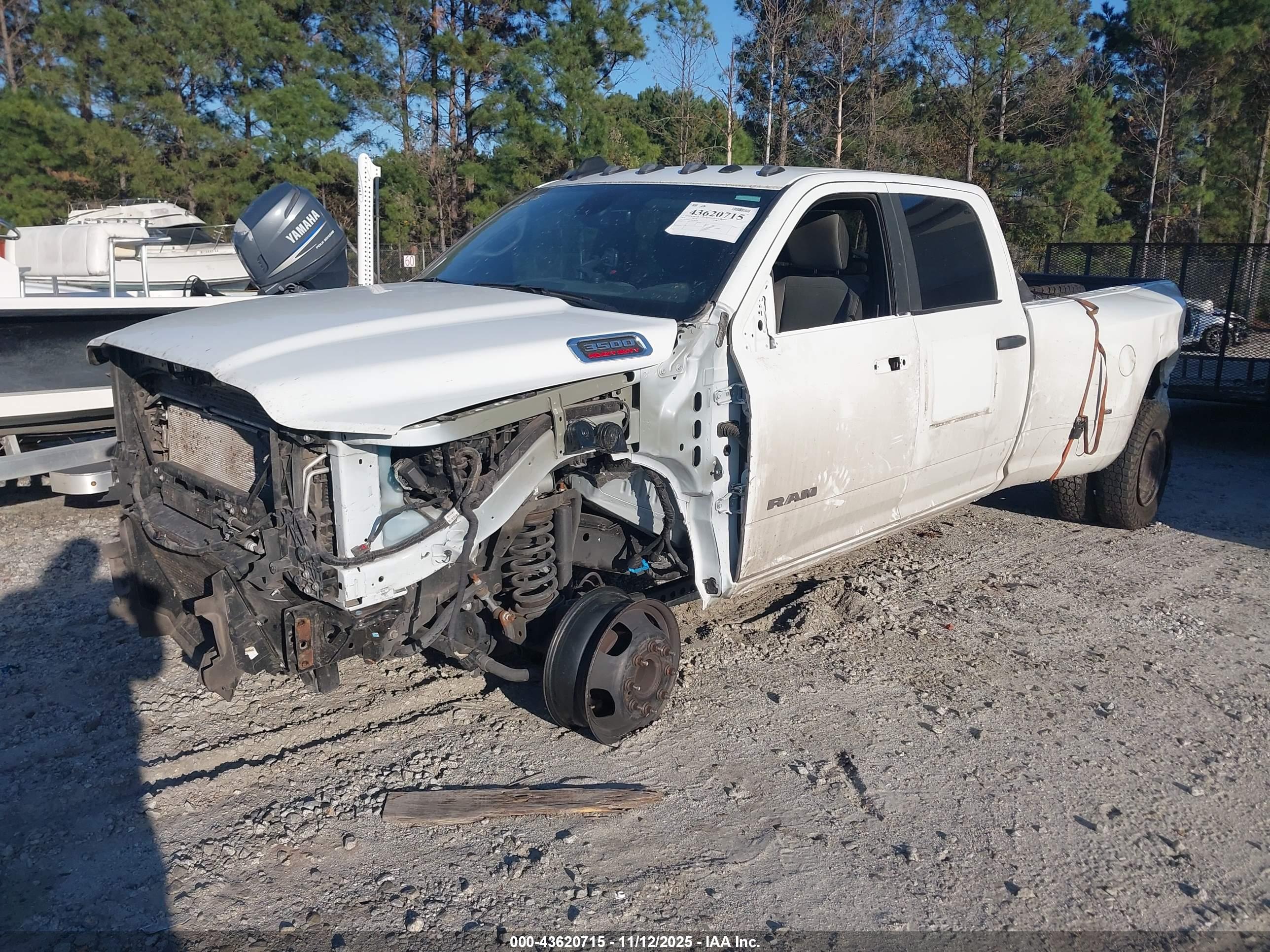 RAM 3500 image 2