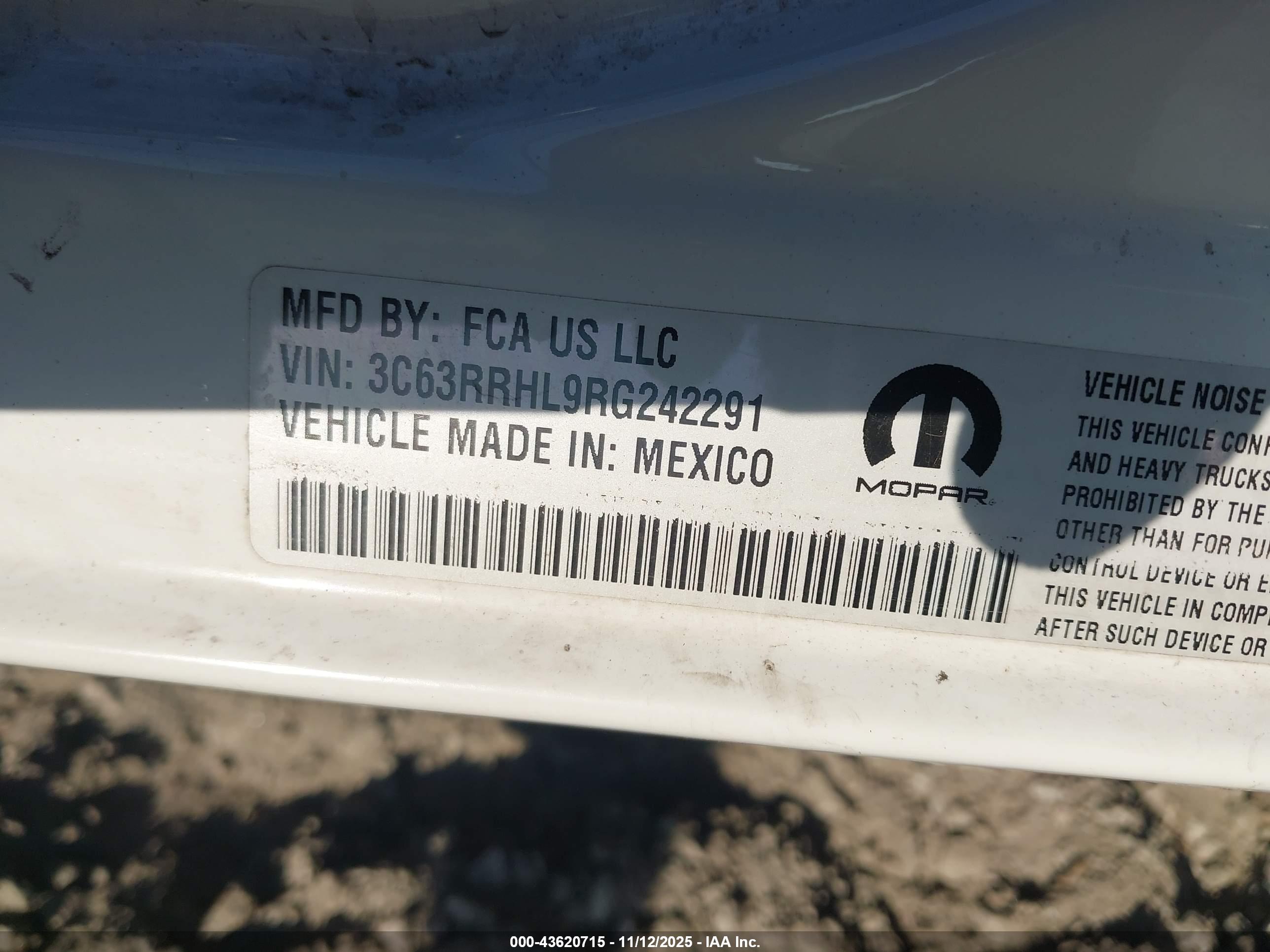 RAM 3500 image 9