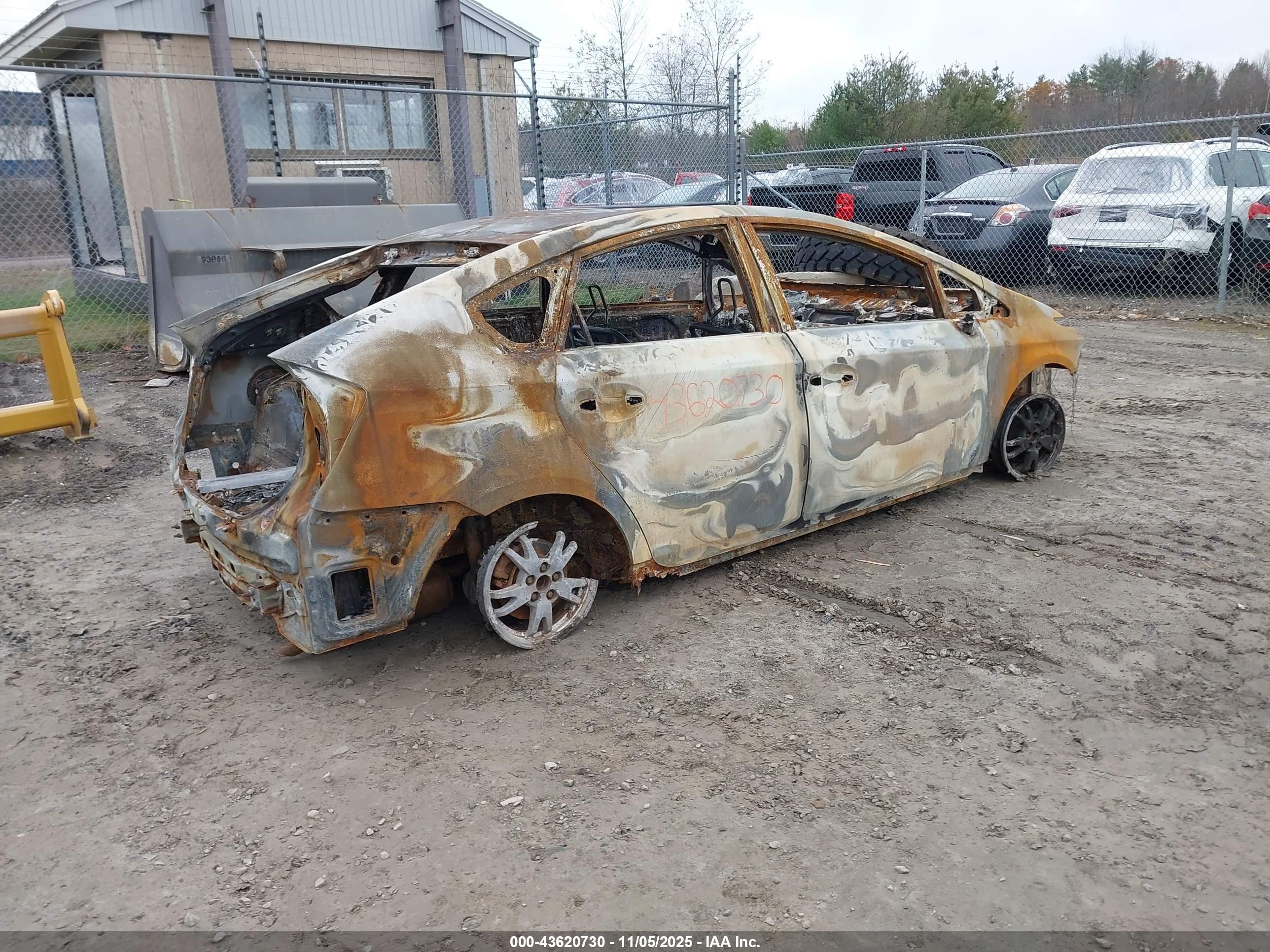 TOYOTA PRIUS image 4