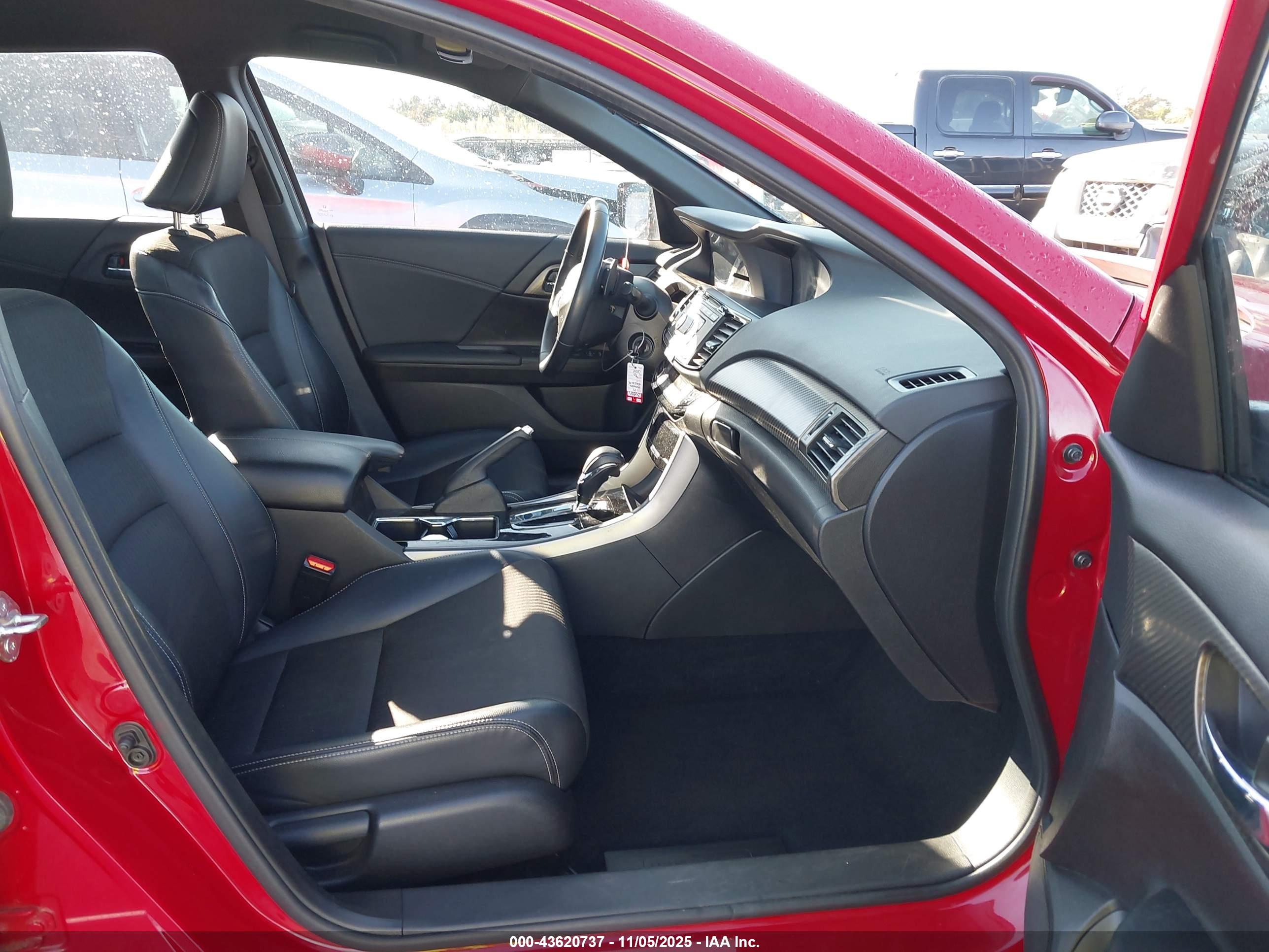 HONDA ACCORD image 5