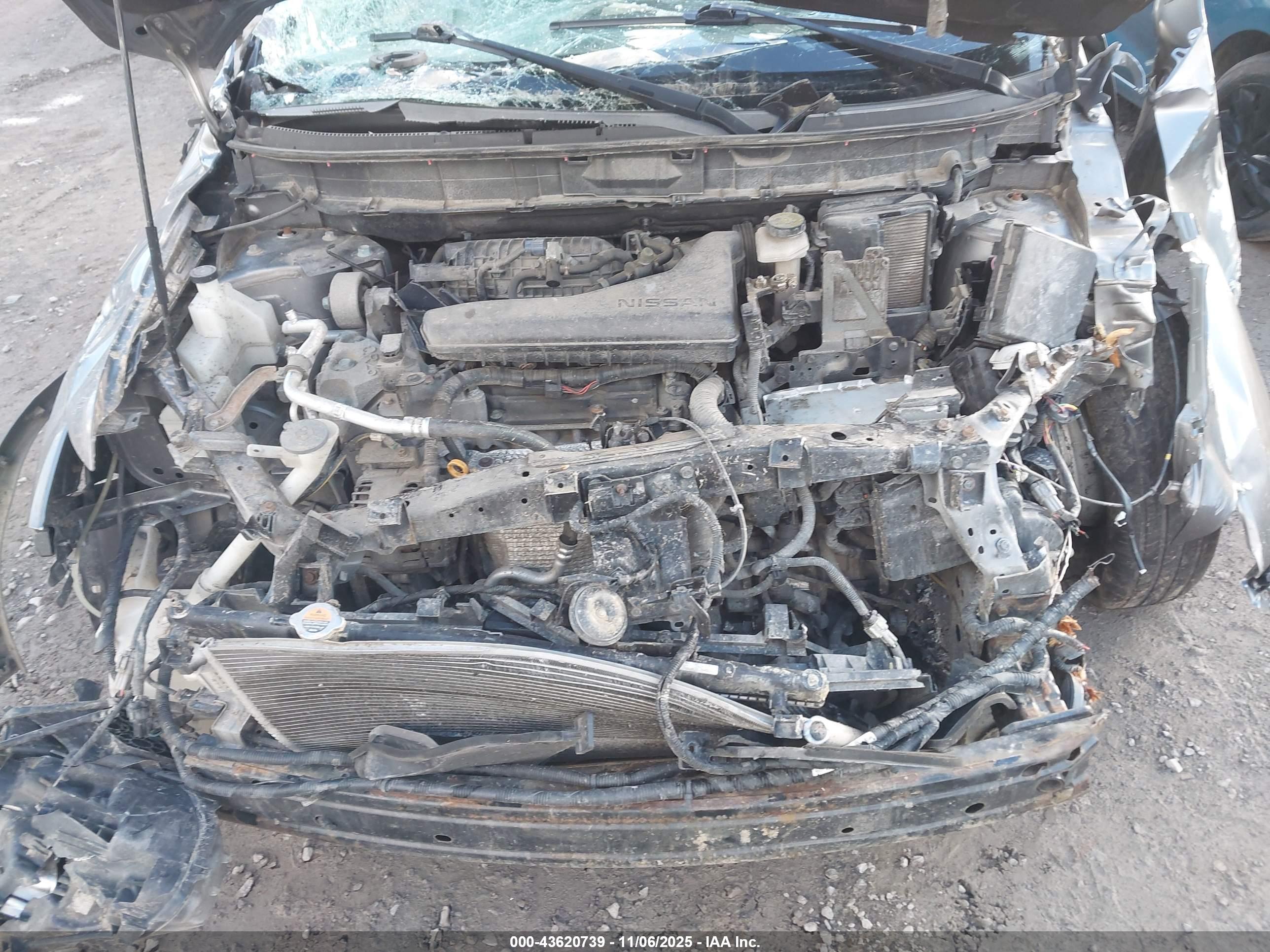 NISSAN ROGUE image 10