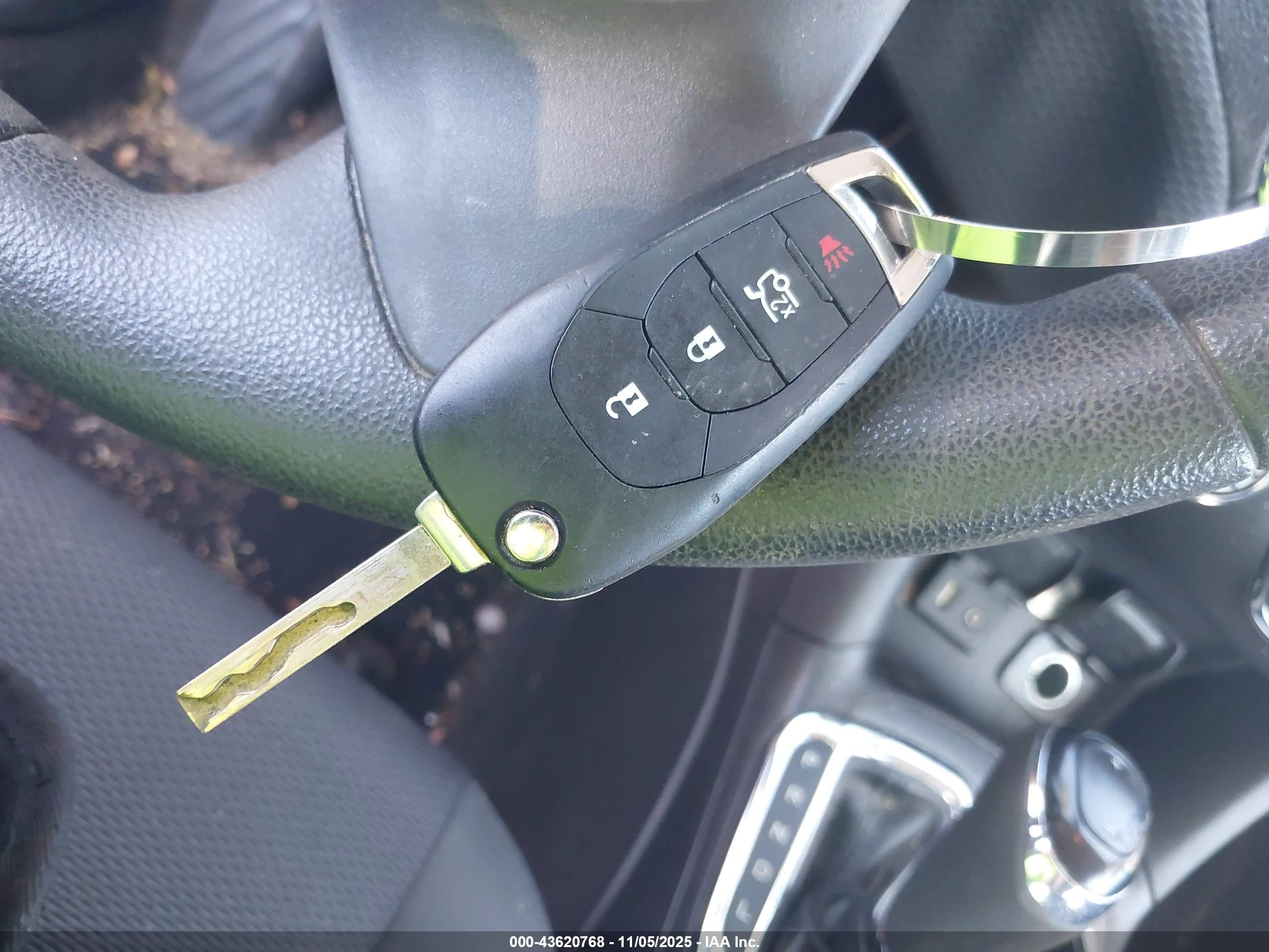 CHEVROLET CRUZE image 11