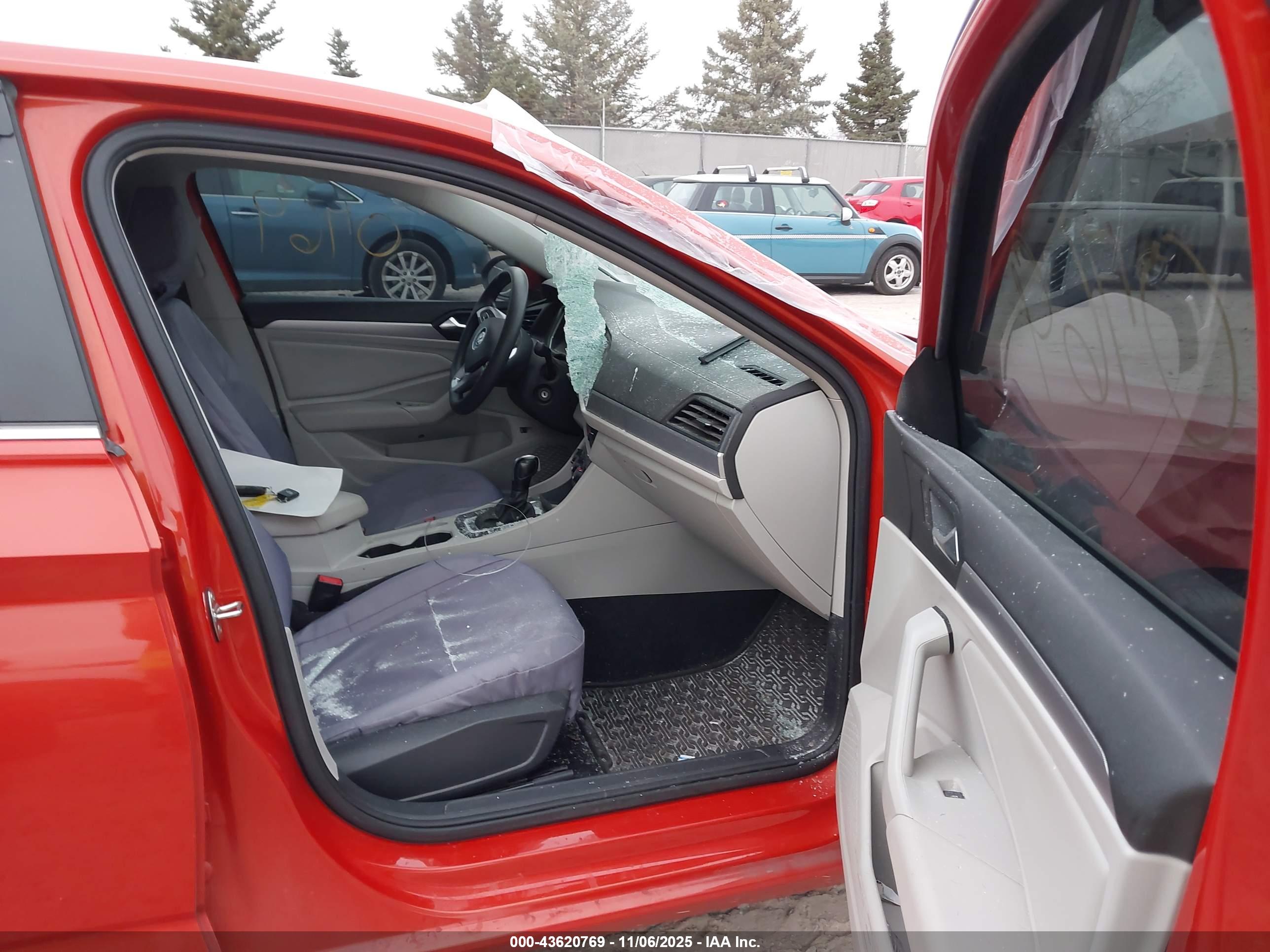 VOLKSWAGEN JETTA image 5
