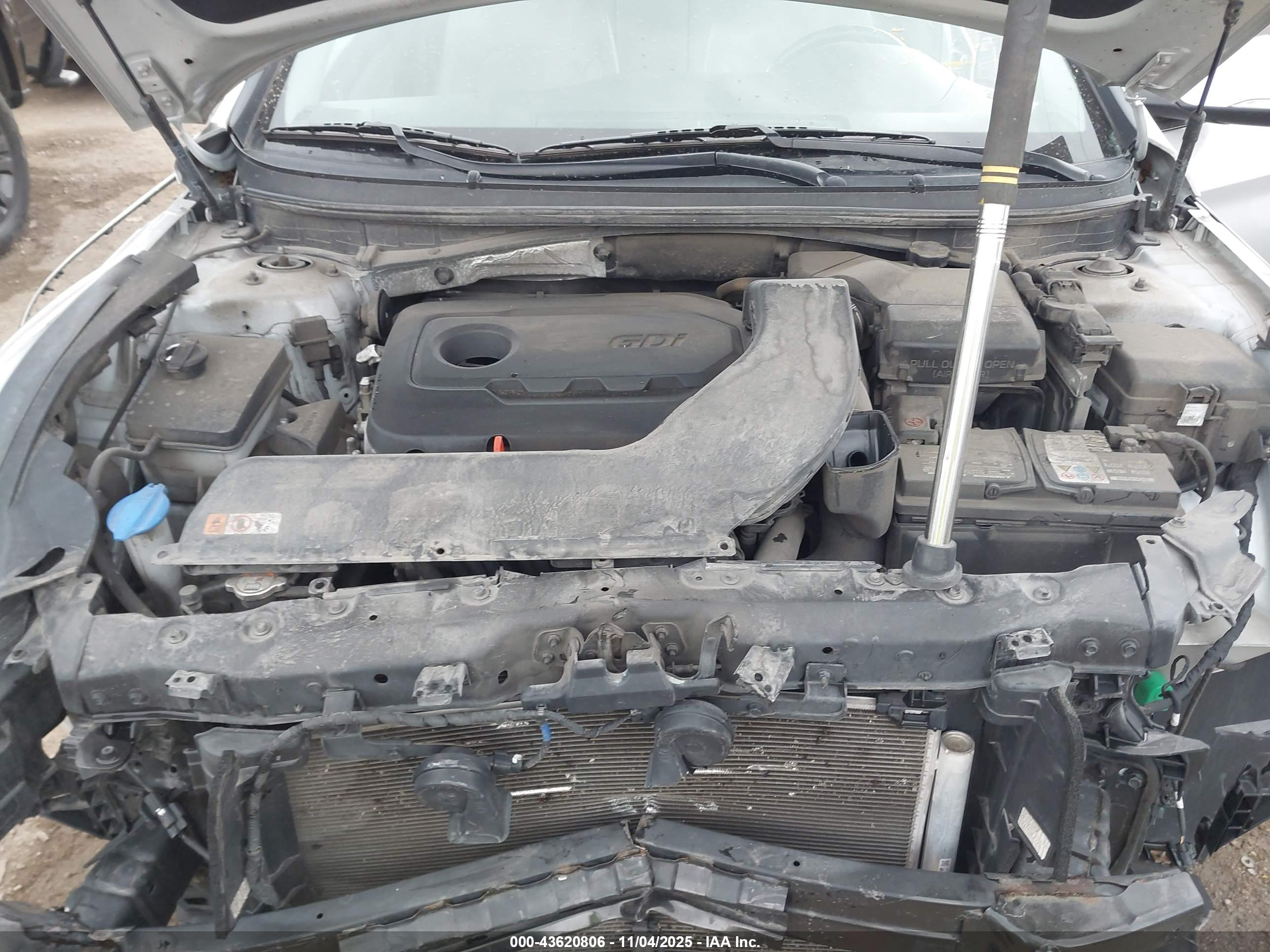 HYUNDAI SONATA image 10