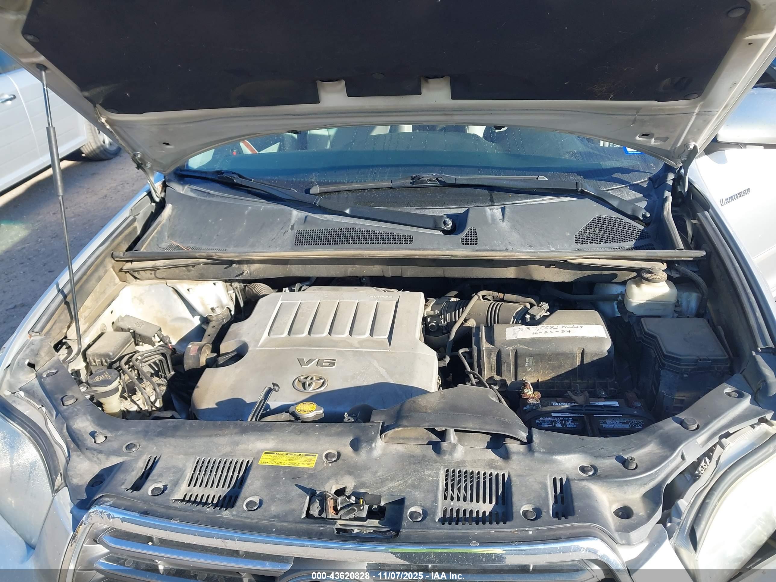 TOYOTA HIGHLANDER image 10