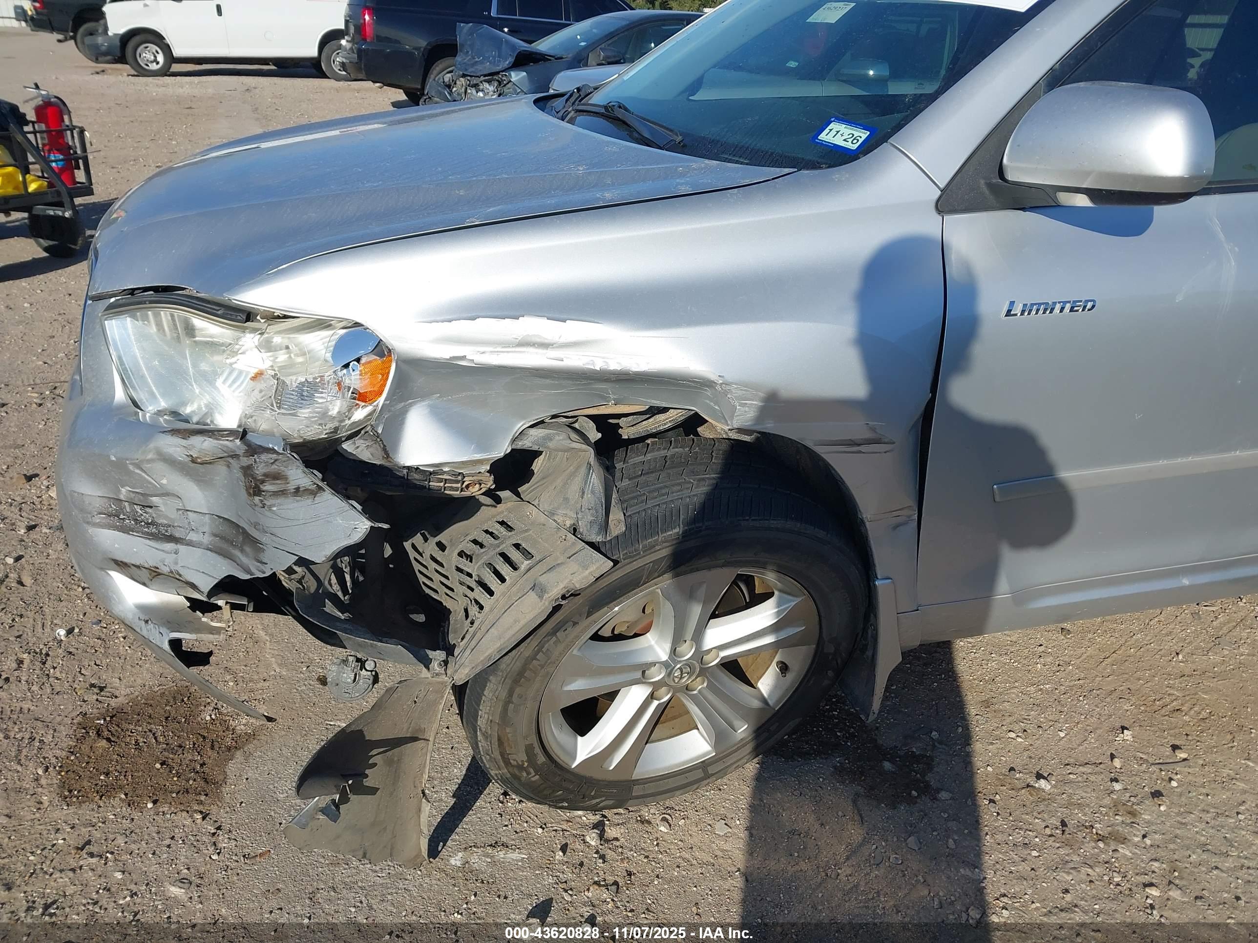 TOYOTA HIGHLANDER image 6