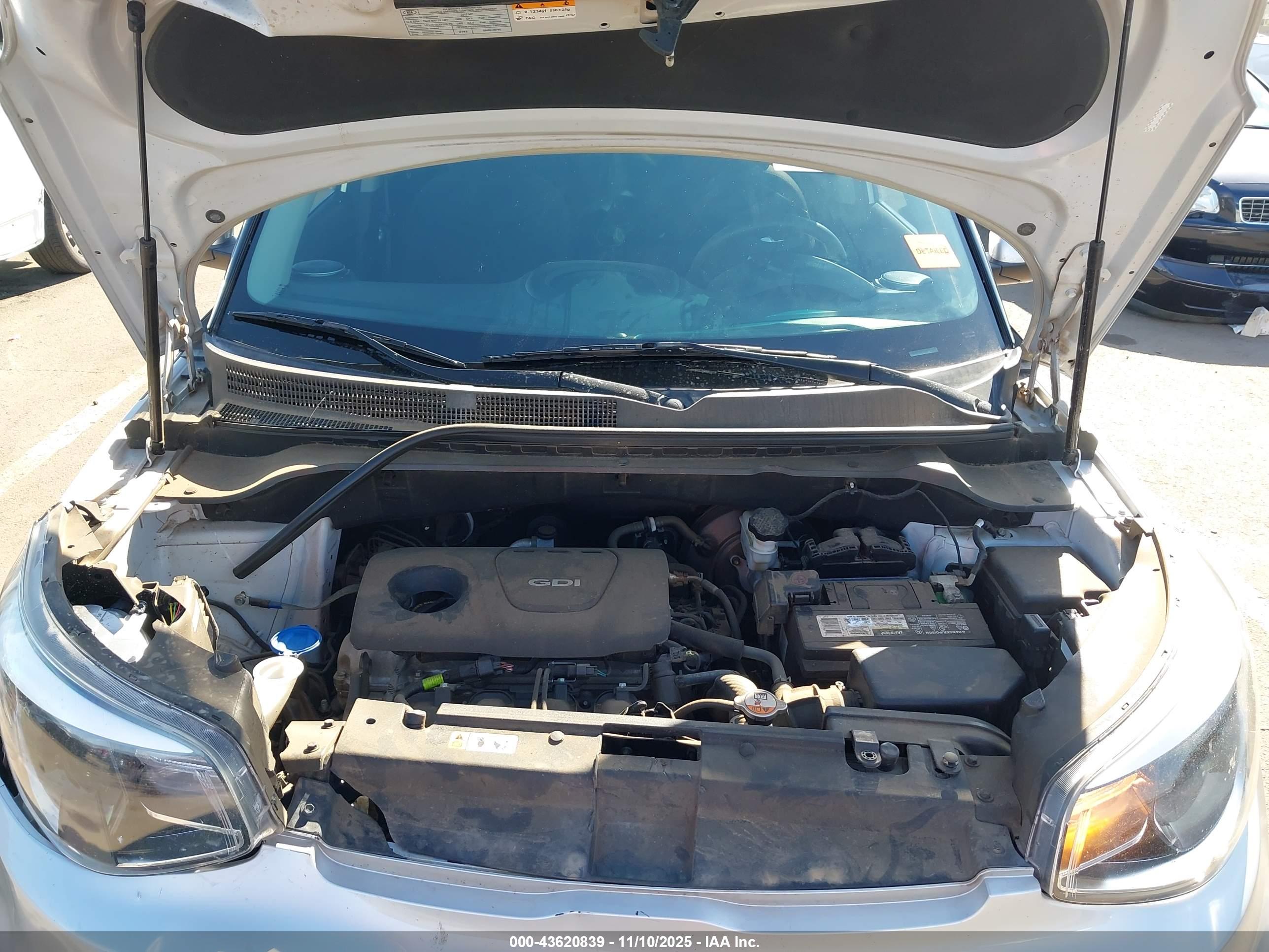 KIA SOUL image 10