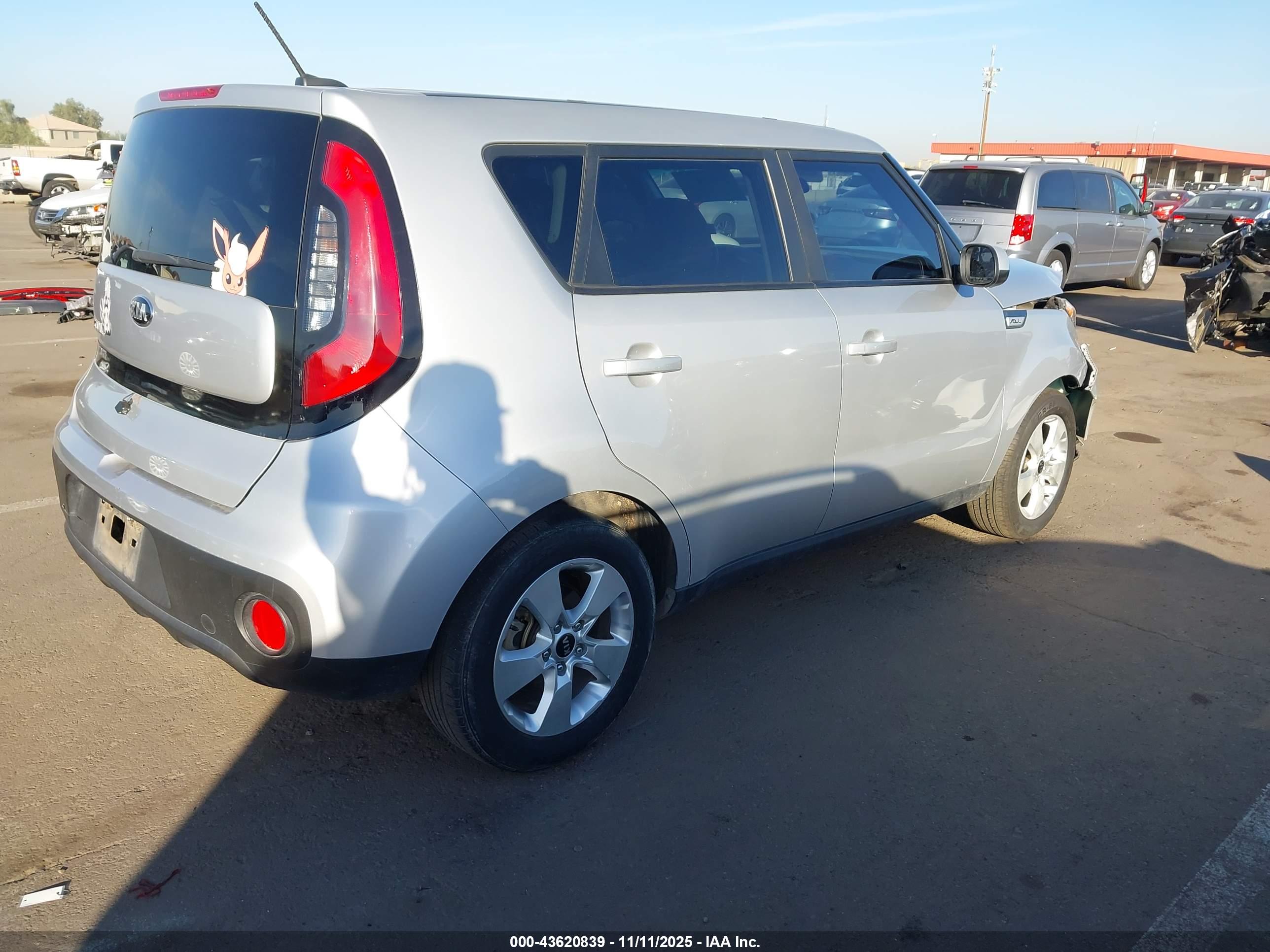 KIA SOUL image 4