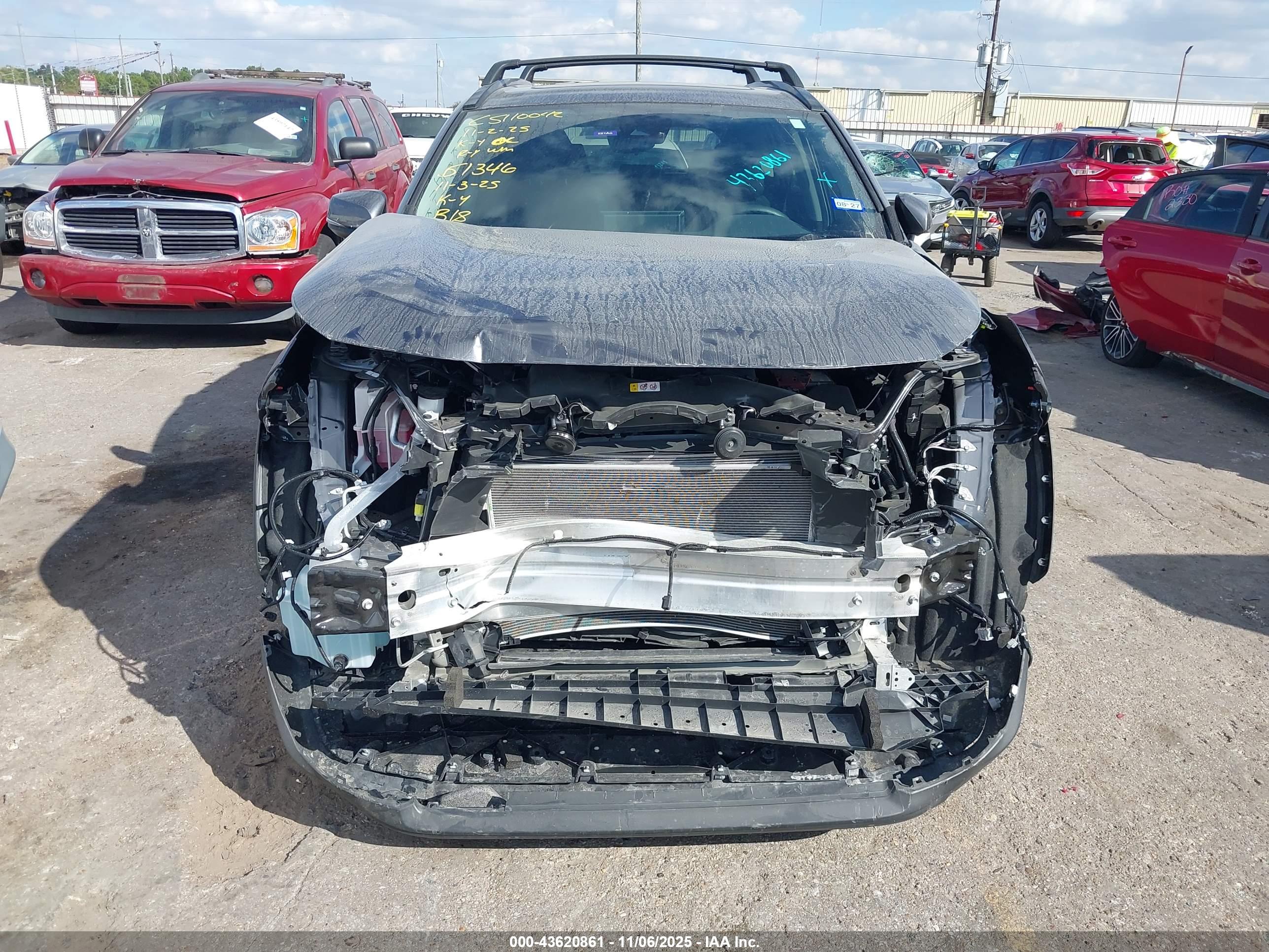 TOYOTA RAV4 image 6