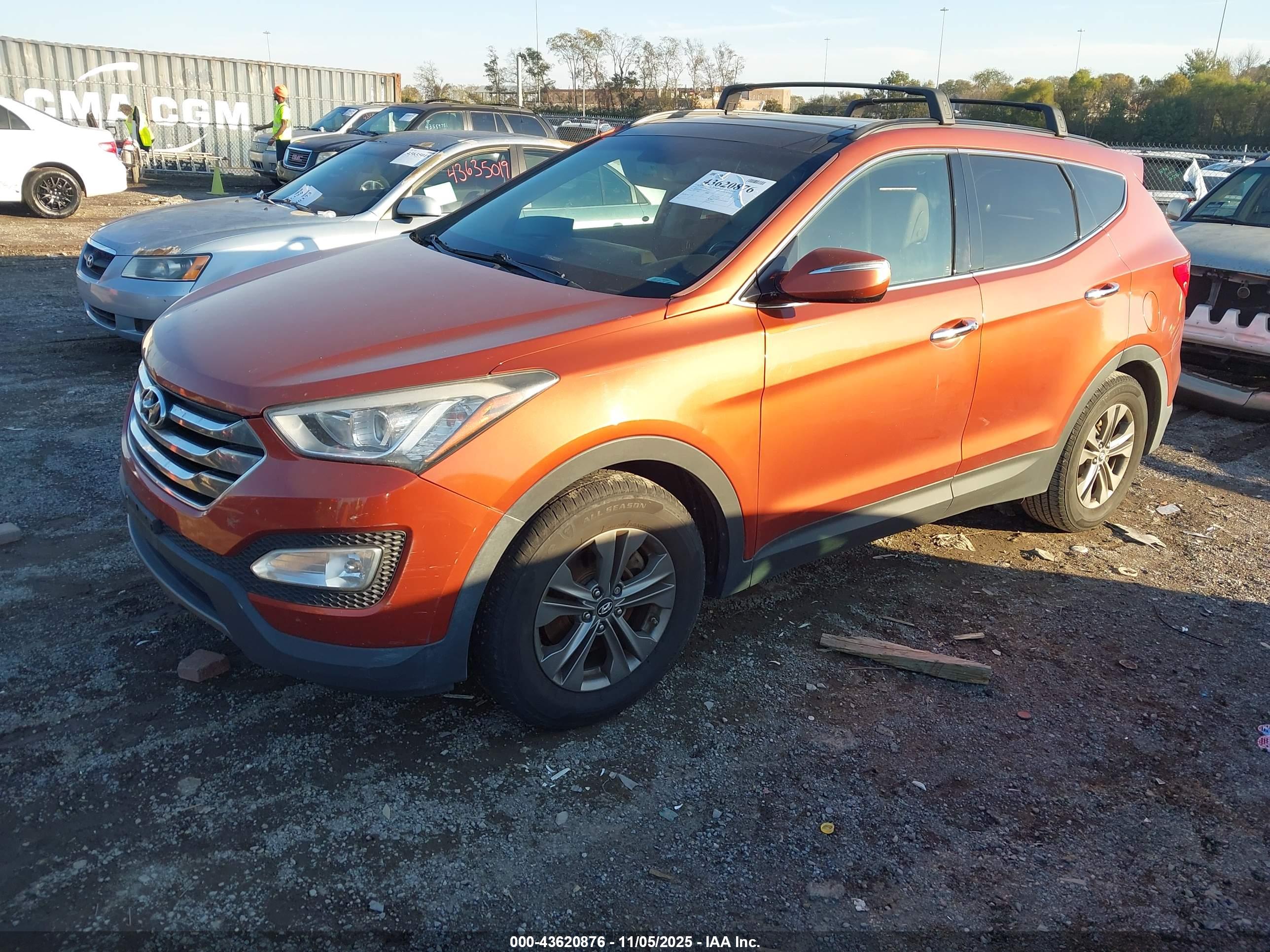 HYUNDAI SANTA image 2