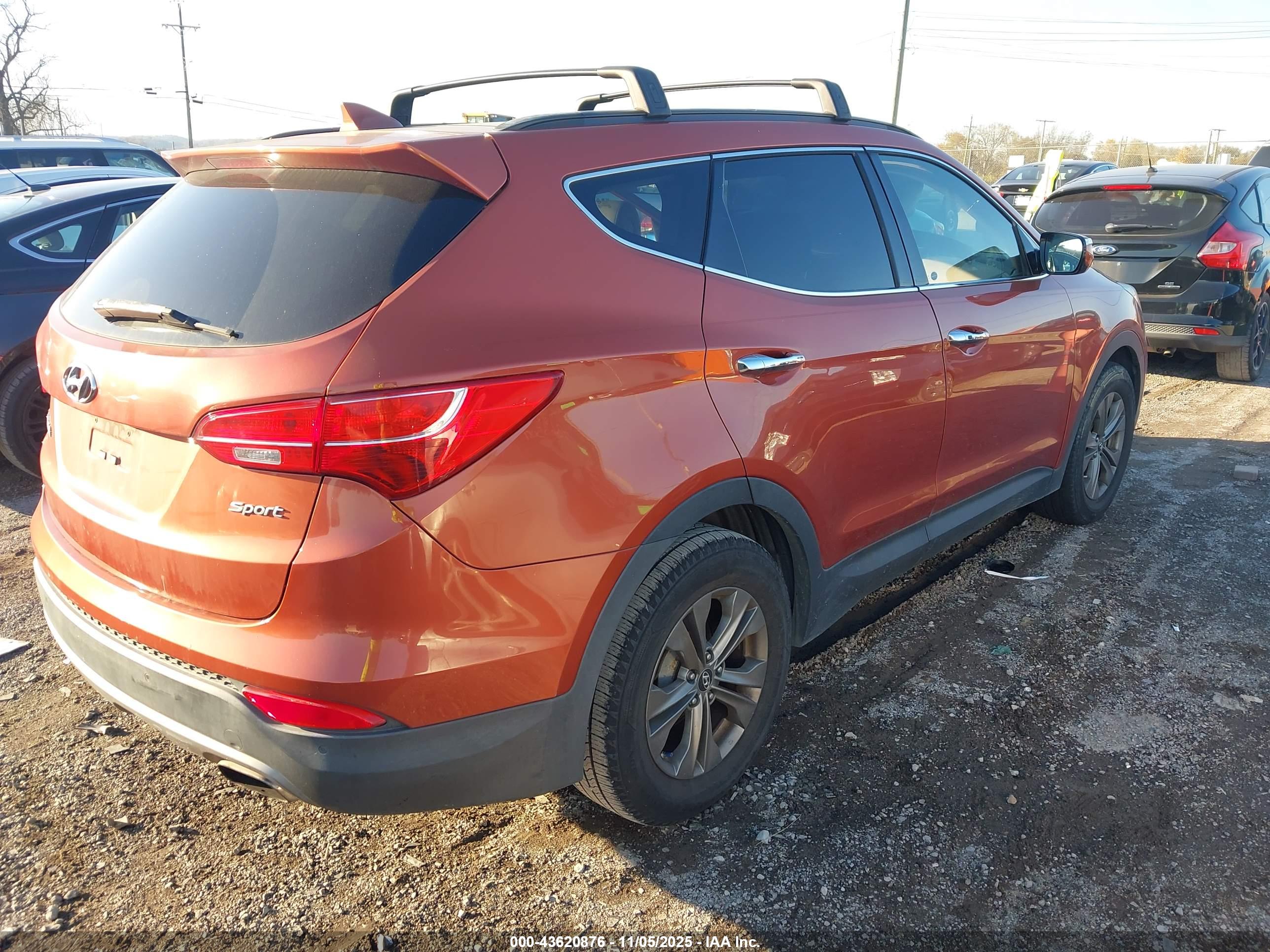 HYUNDAI SANTA image 4