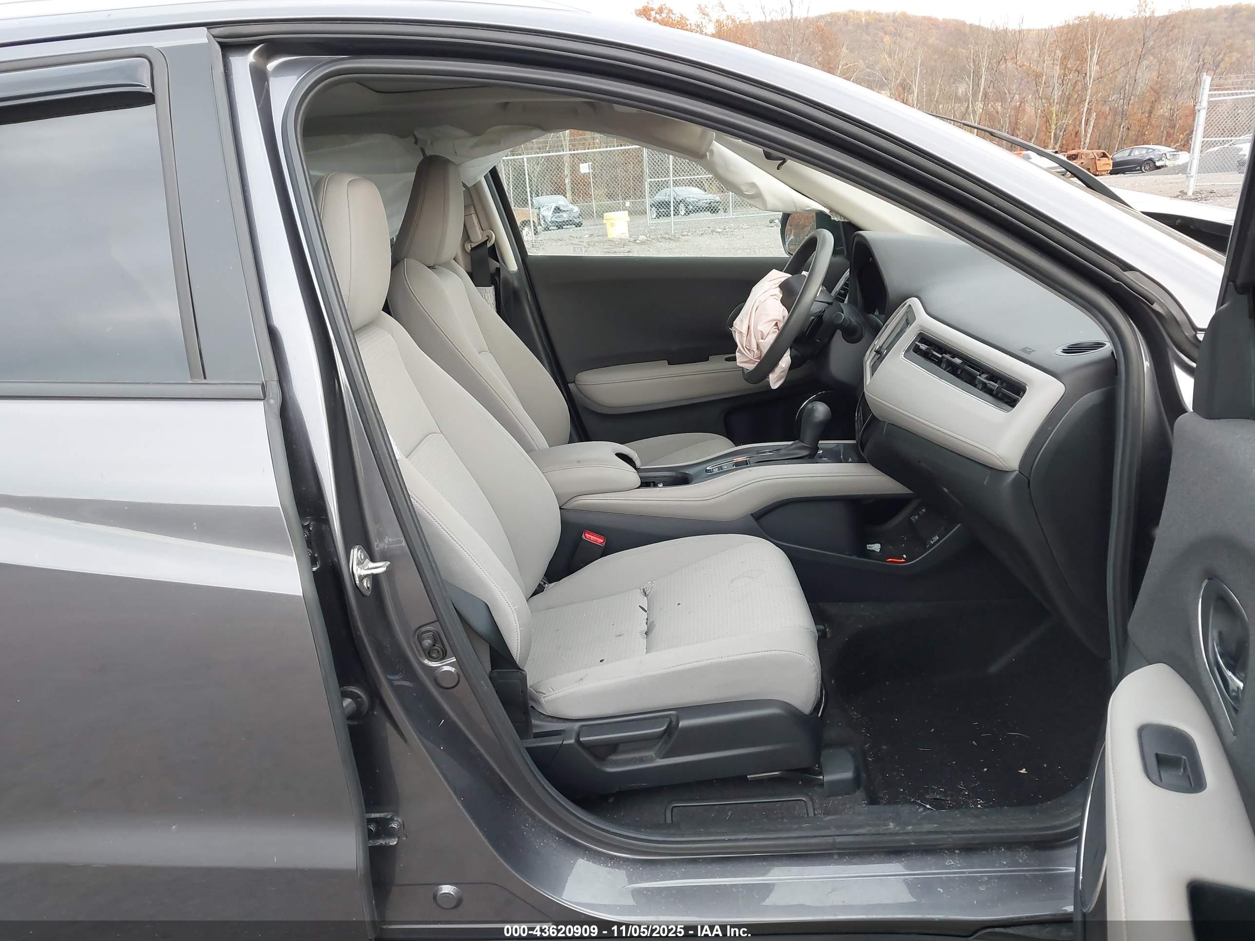 HONDA HR-V image 5