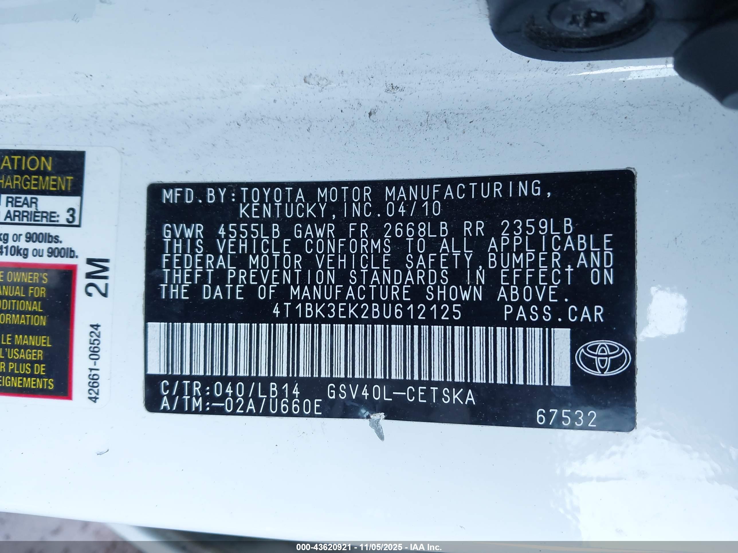 TOYOTA CAMRY image 9