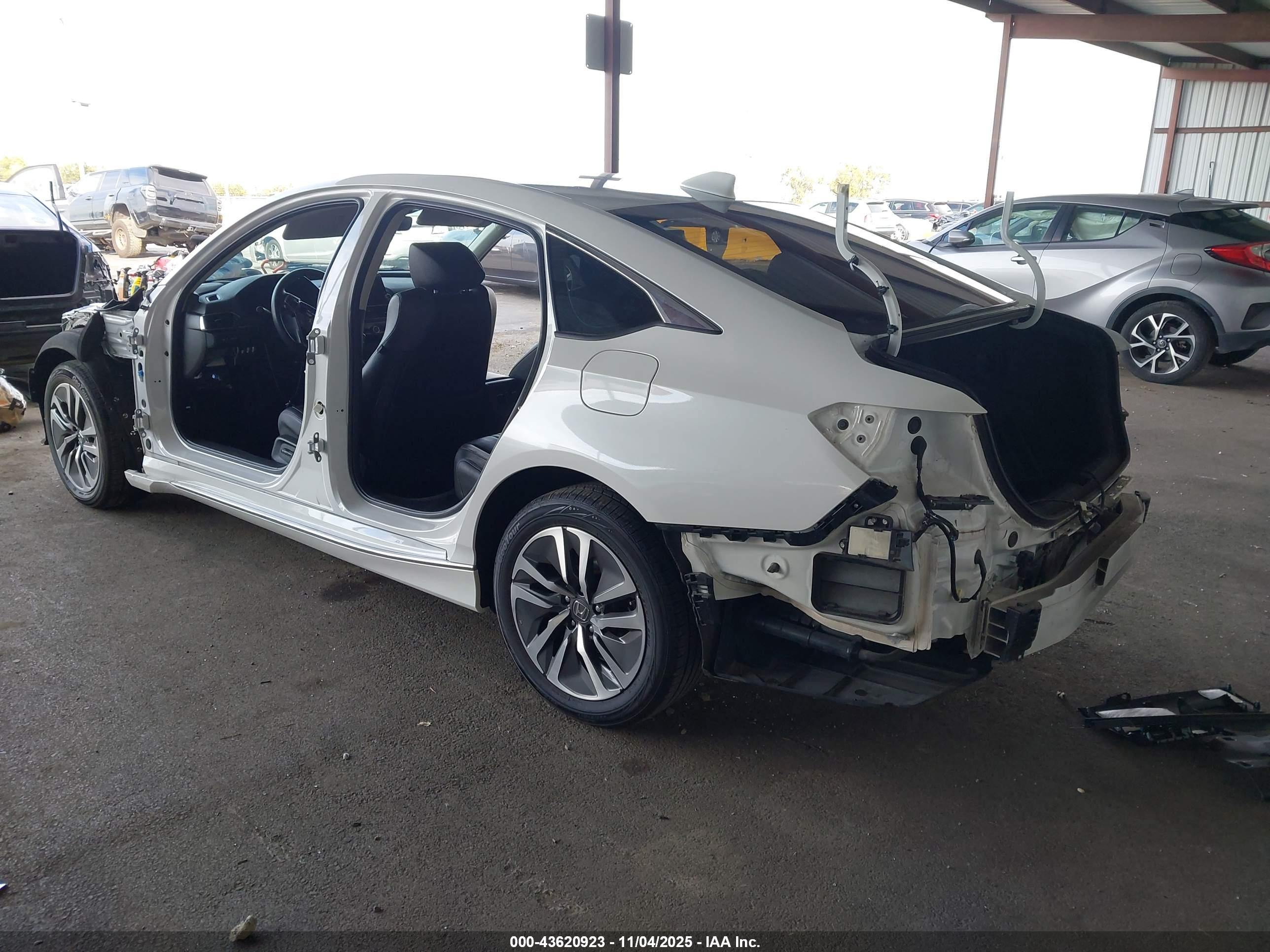 HONDA ACCORD image 3