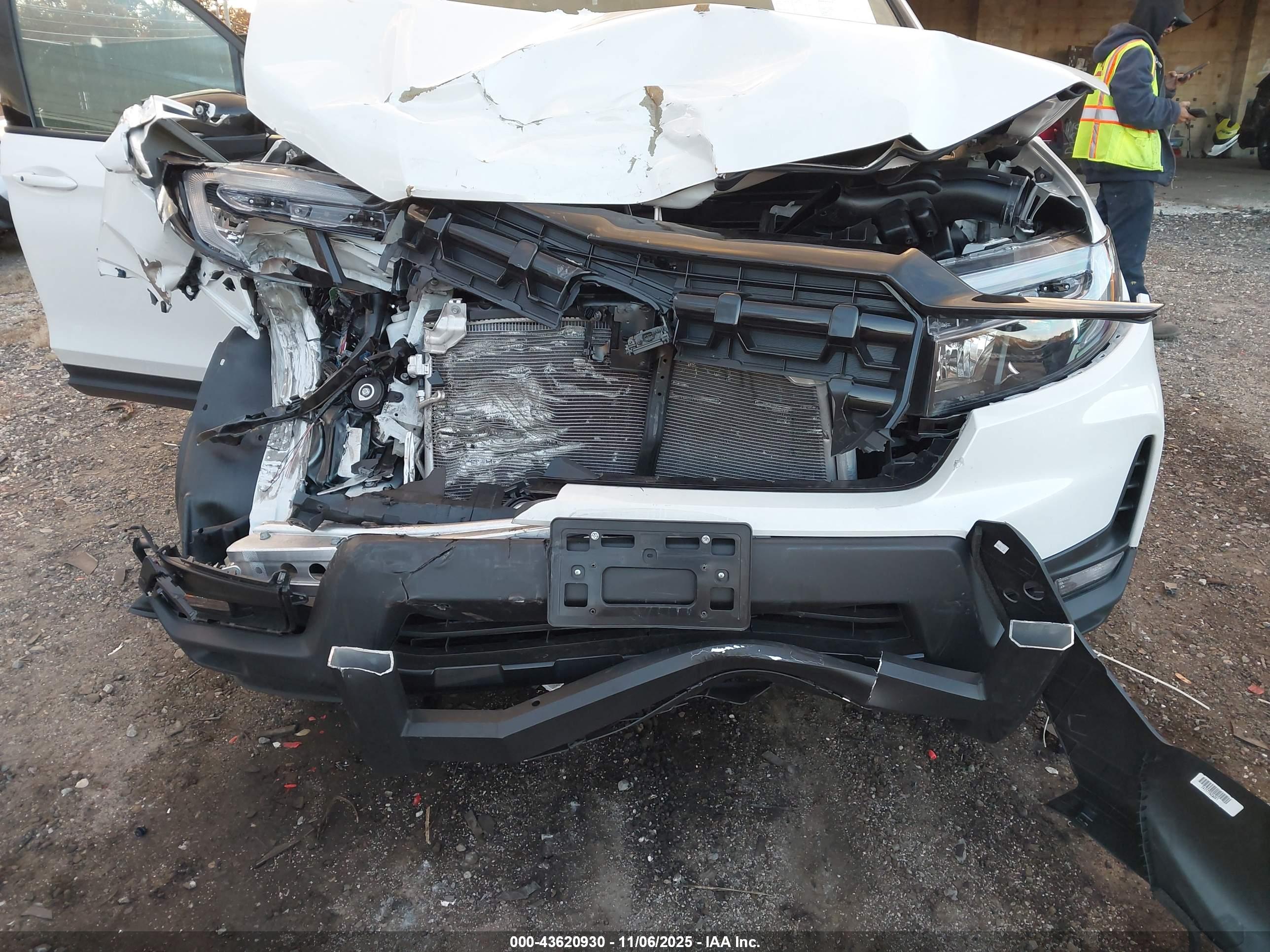 HONDA RIDGELINE image 6