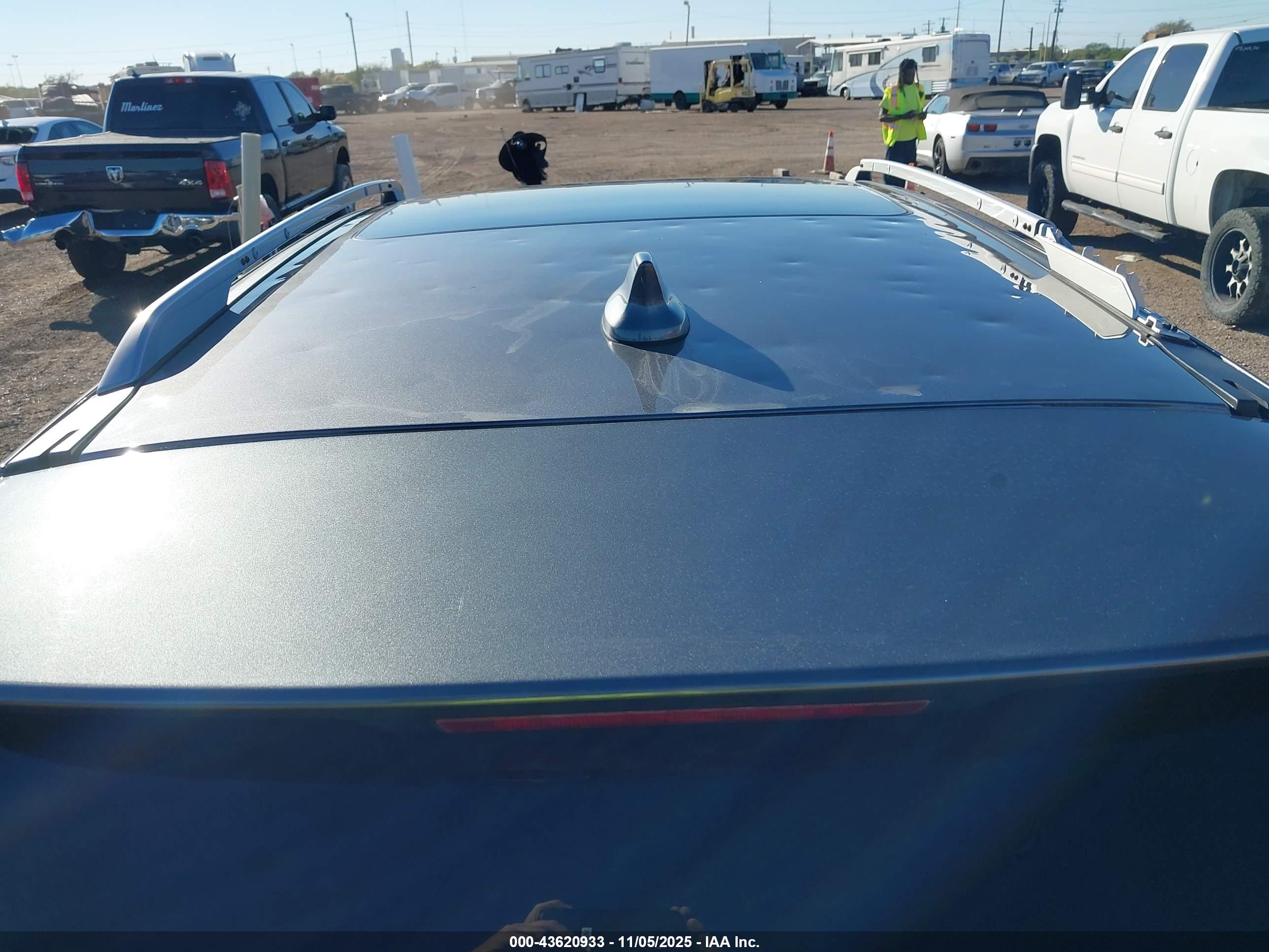 NISSAN ROGUE image 6