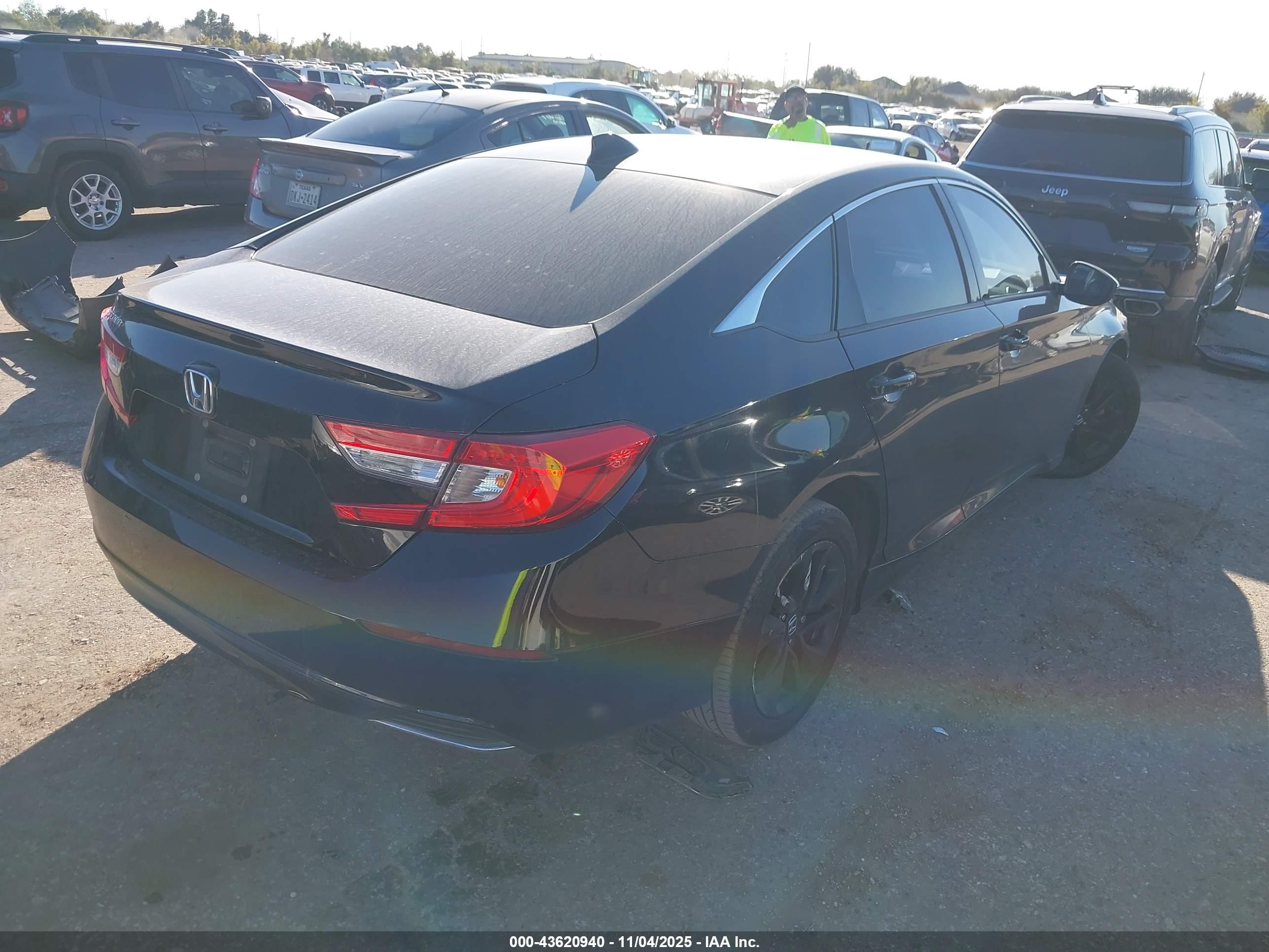 HONDA ACCORD image 4