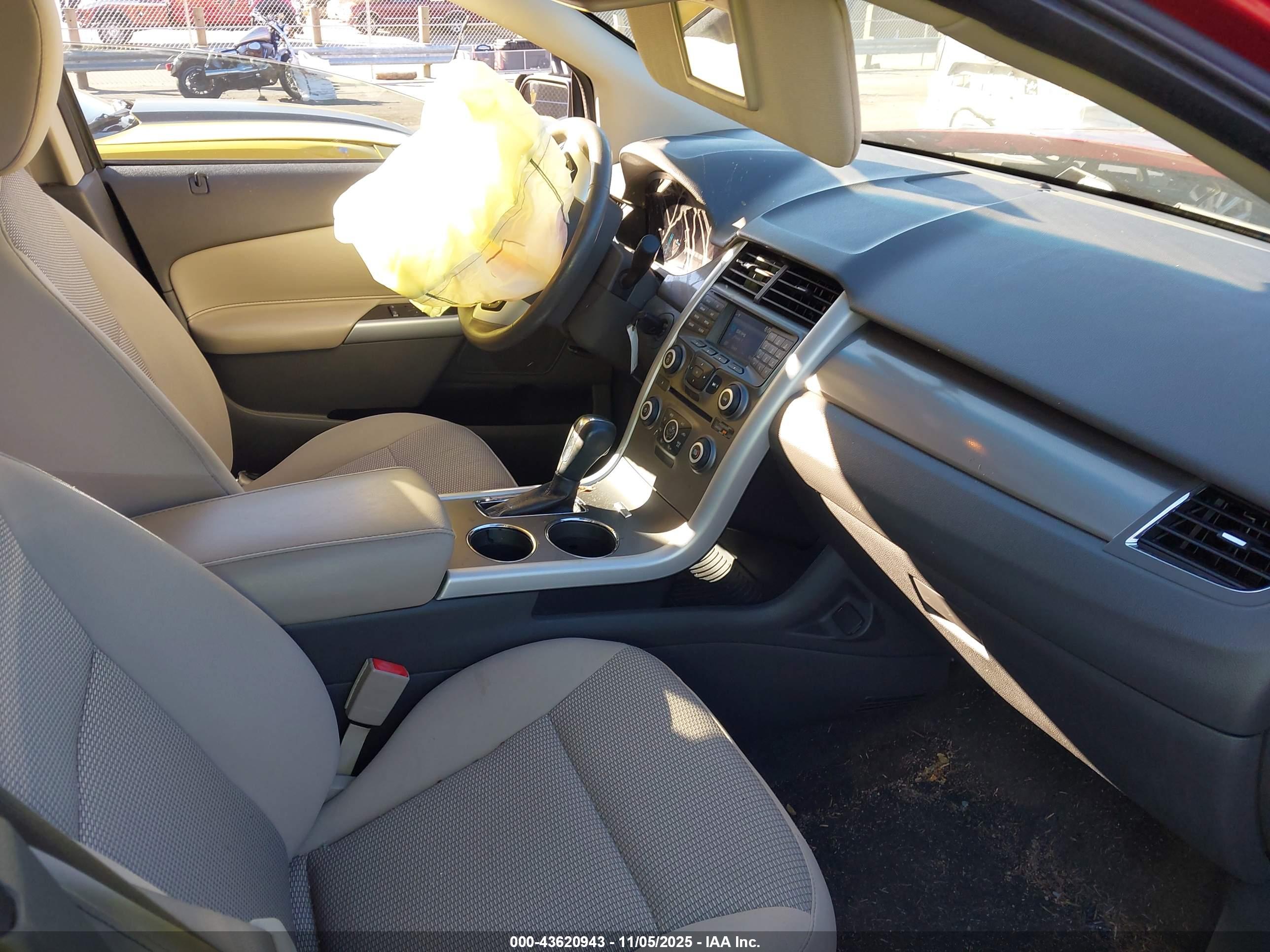 FORD EDGE image 5