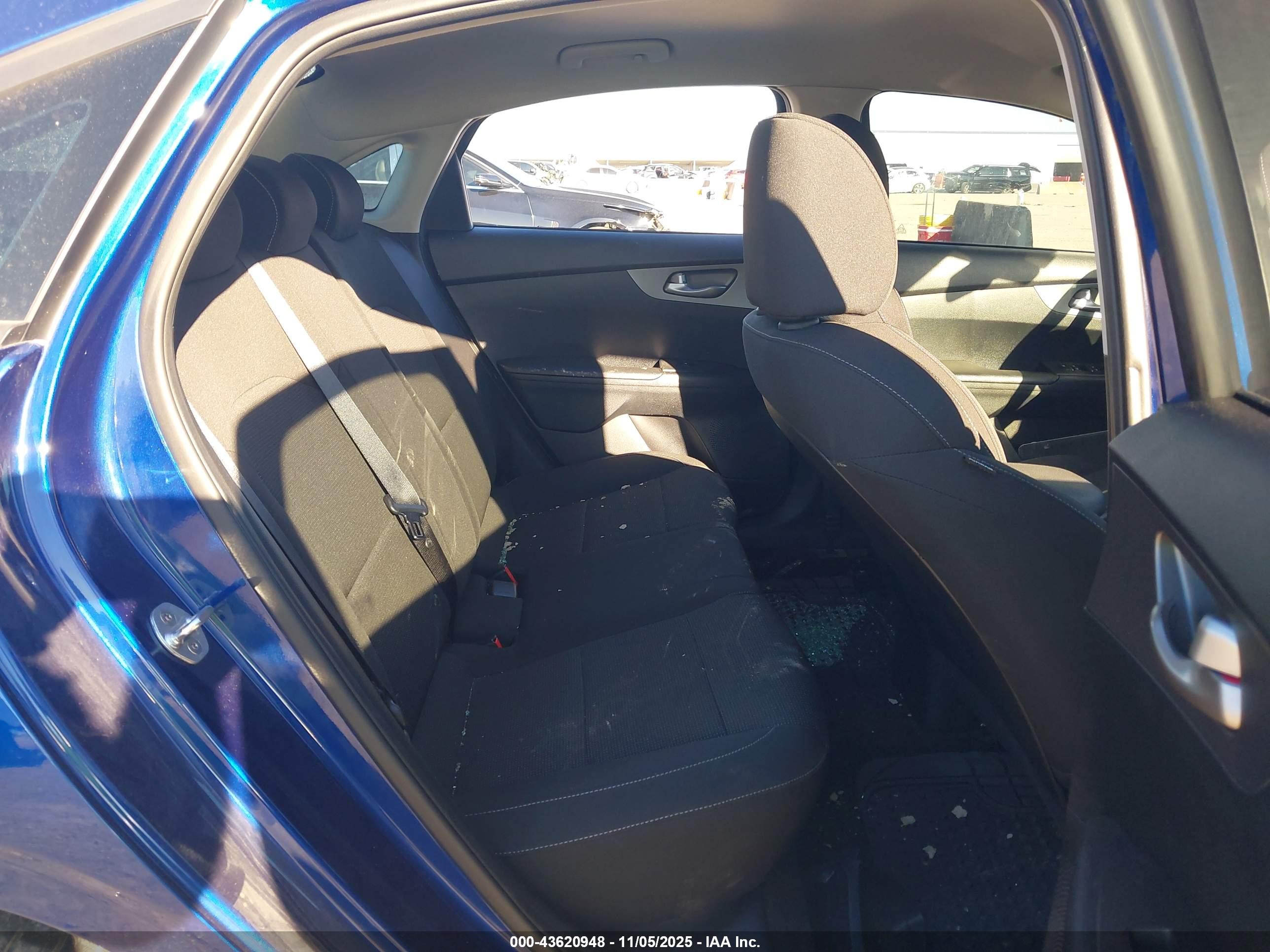 KIA FORTE image 8