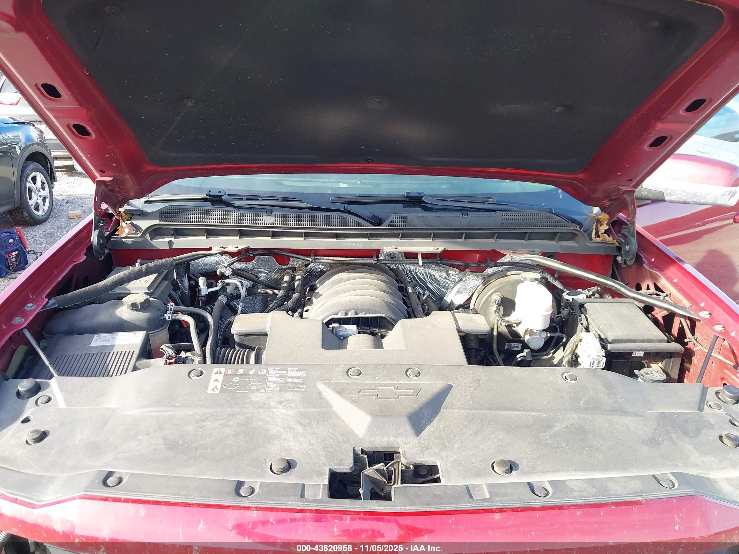 CHEVROLET SILVERADO image 10