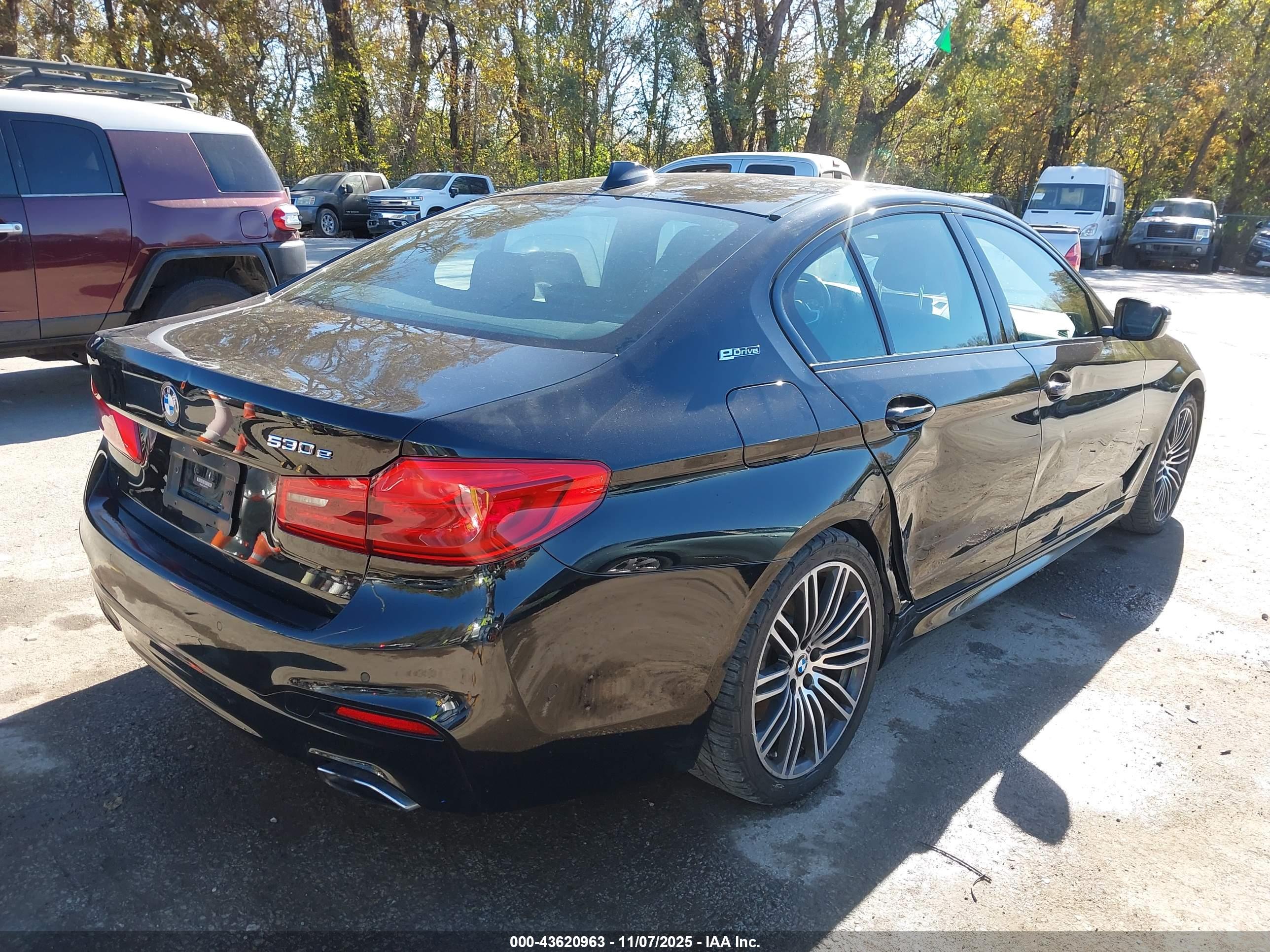 BMW 530E image 4