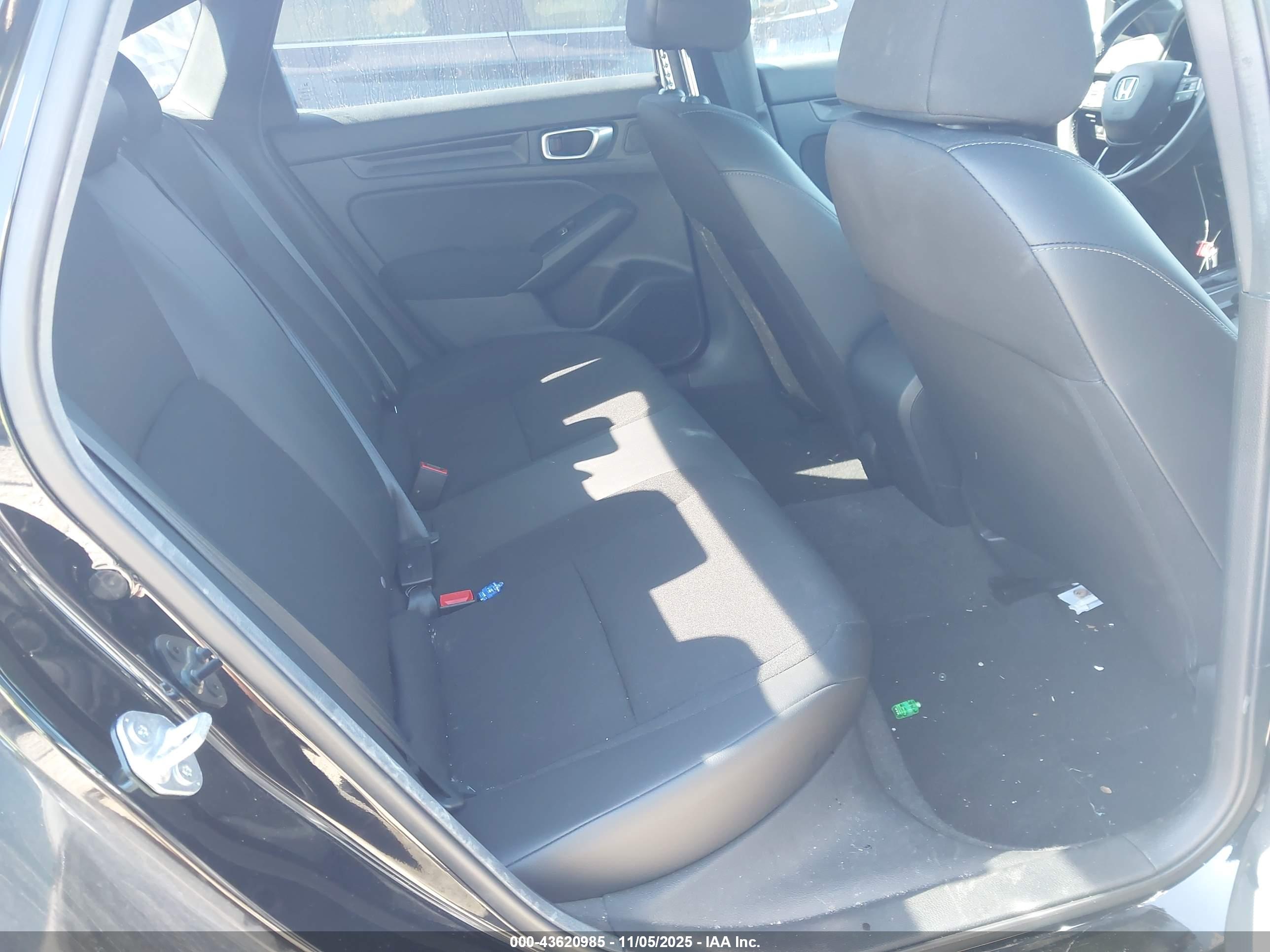 HONDA CIVIC image 8