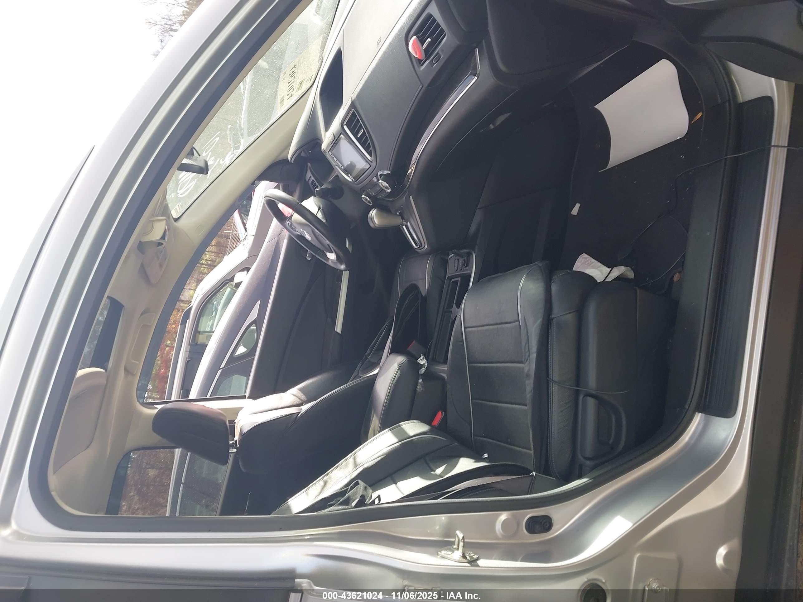 HONDA CR-V image 5