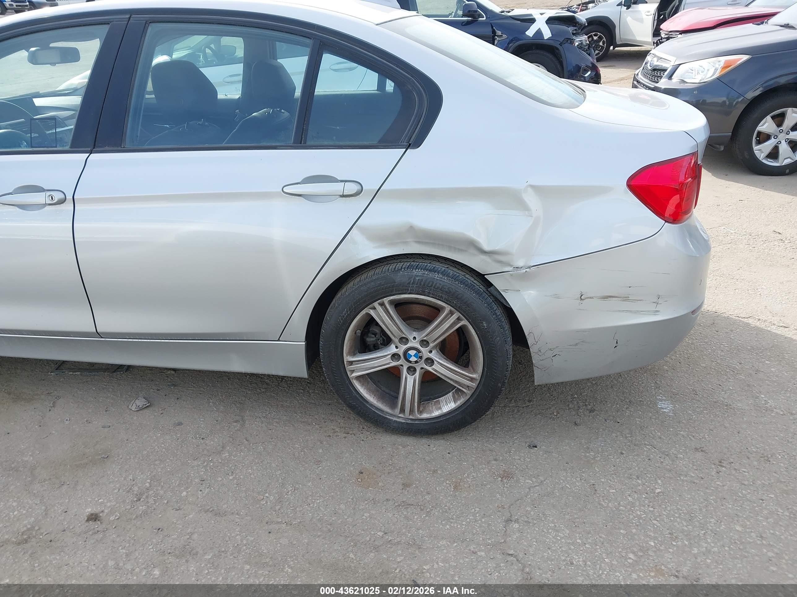 BMW 328I image 6