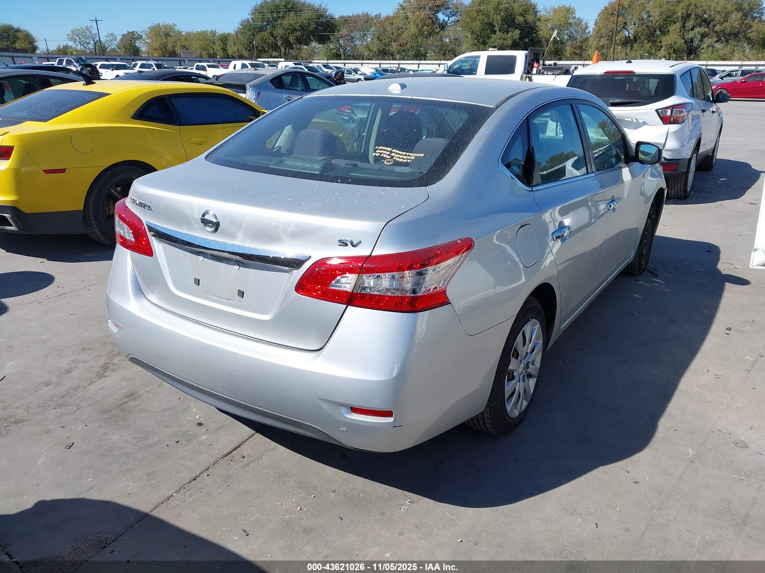 NISSAN SENTRA image 4