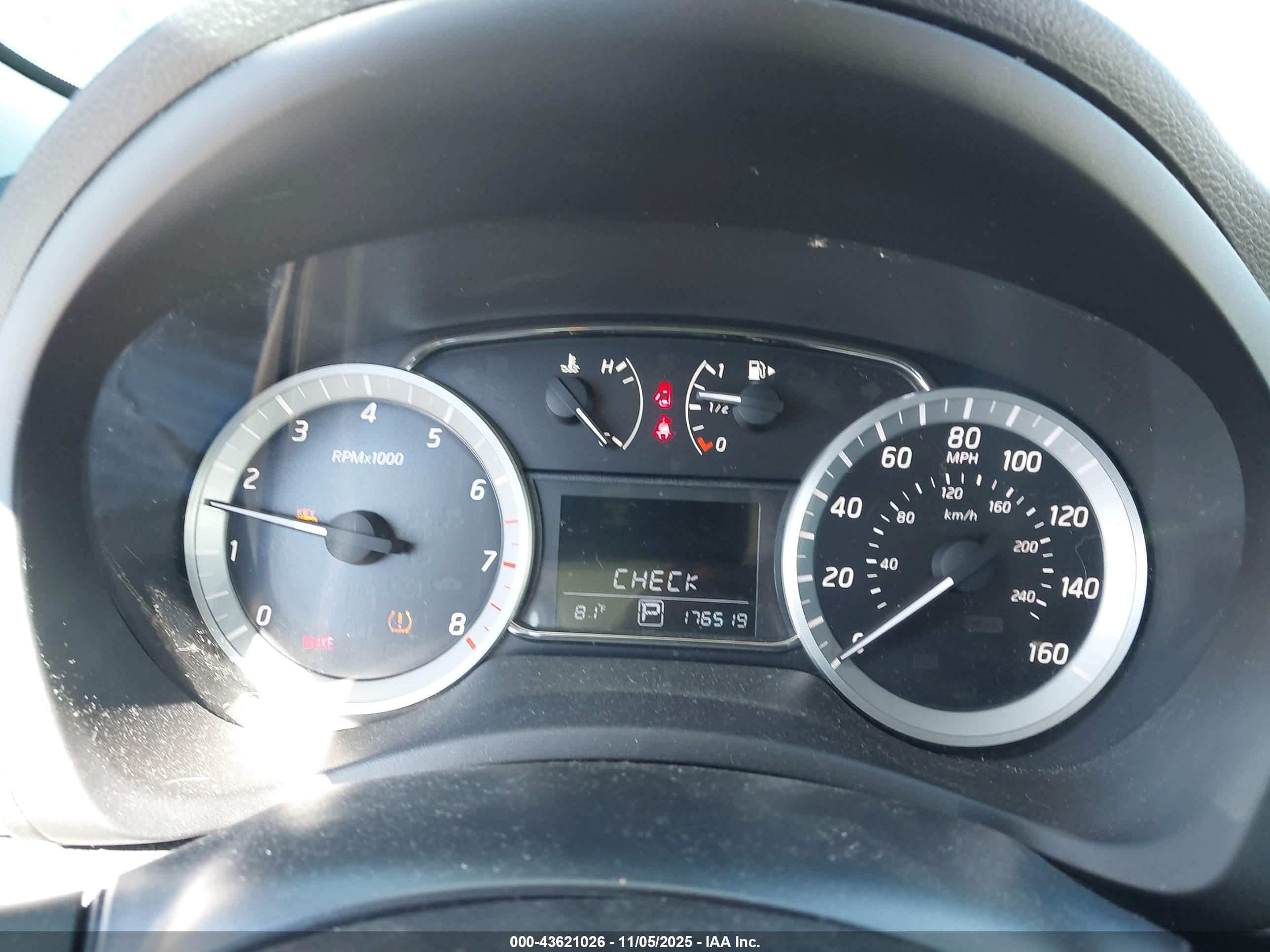 NISSAN SENTRA image 7