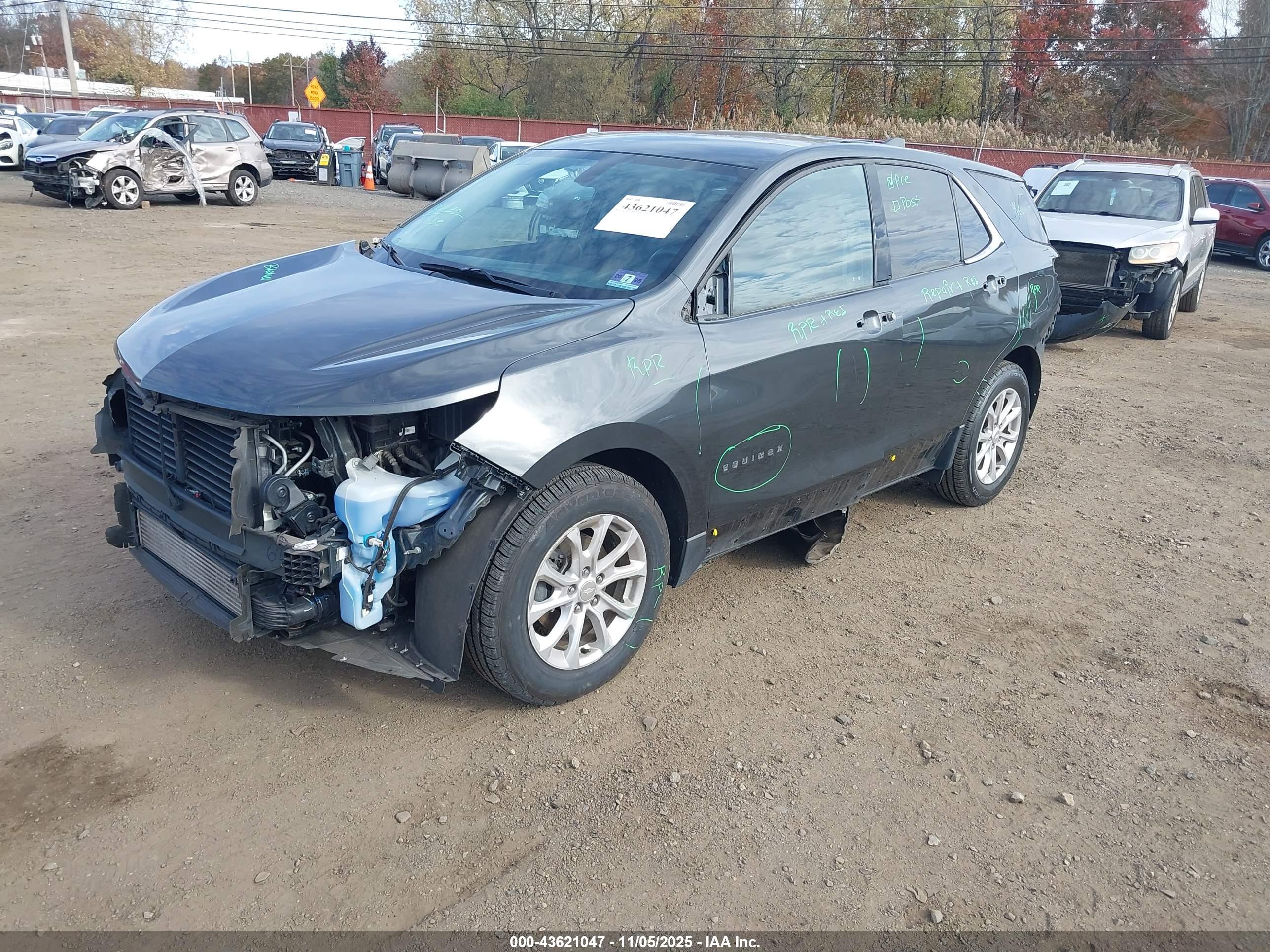 CHEVROLET EQUINOX image 2