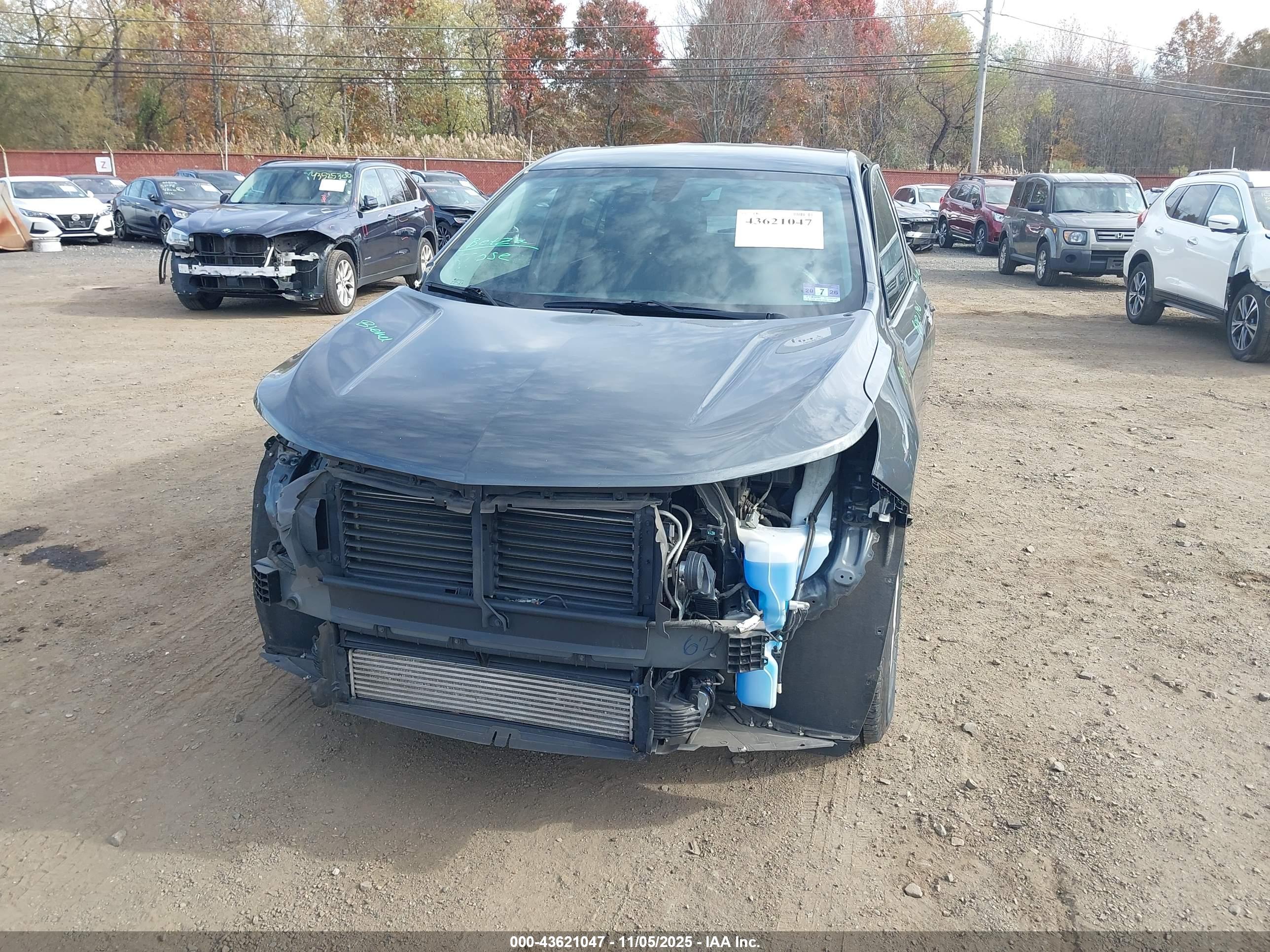 CHEVROLET EQUINOX image 6