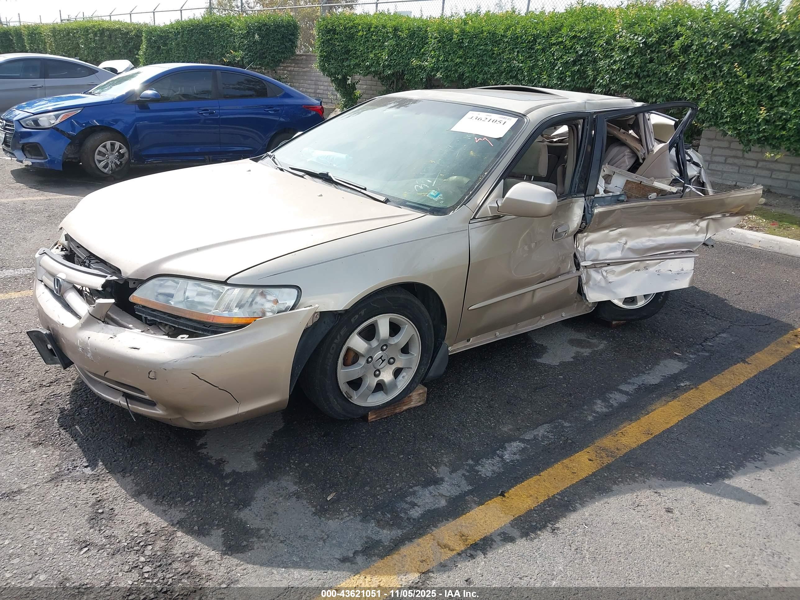 HONDA ACCORD image 2