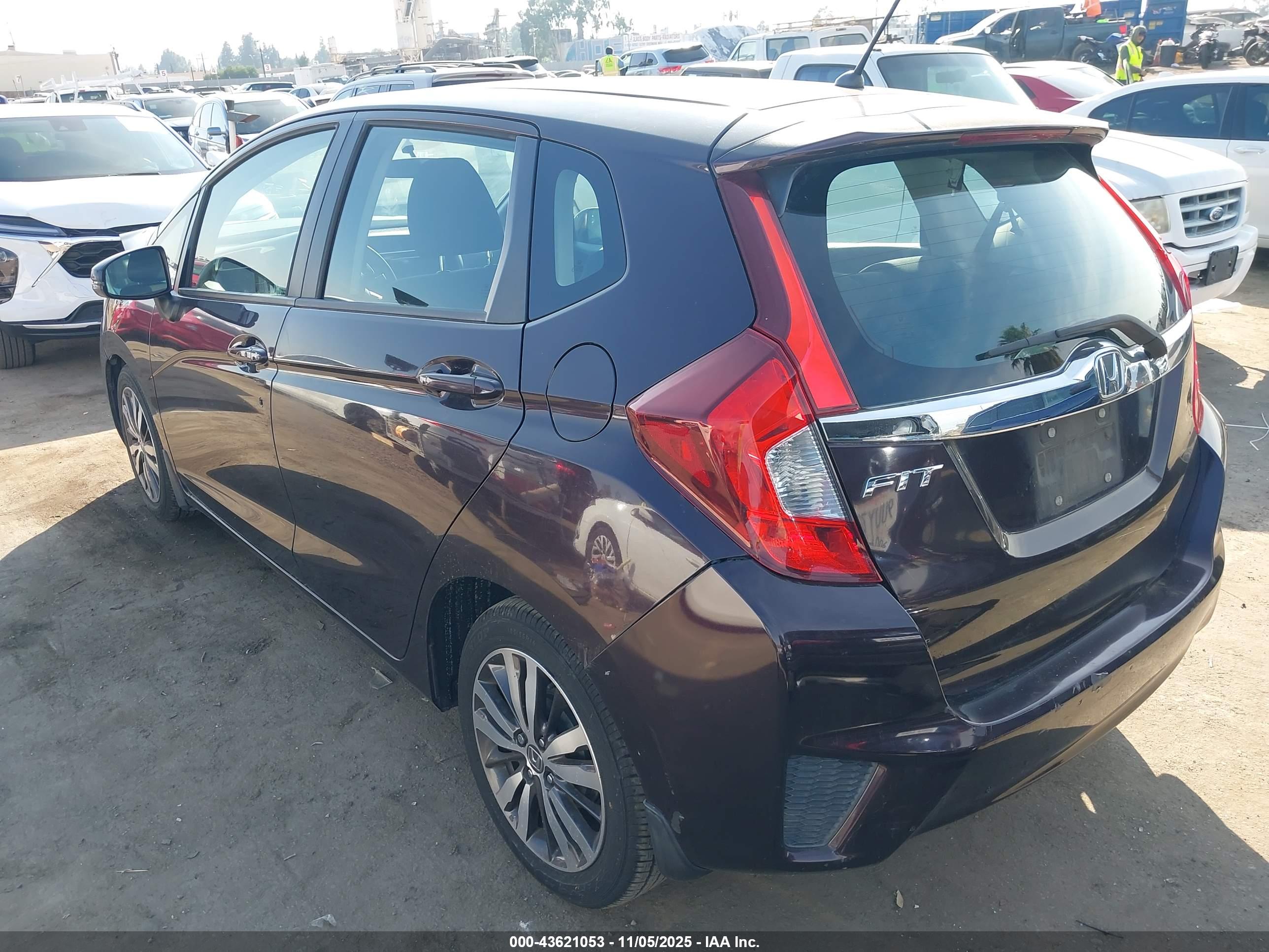 HONDA FIT image 3