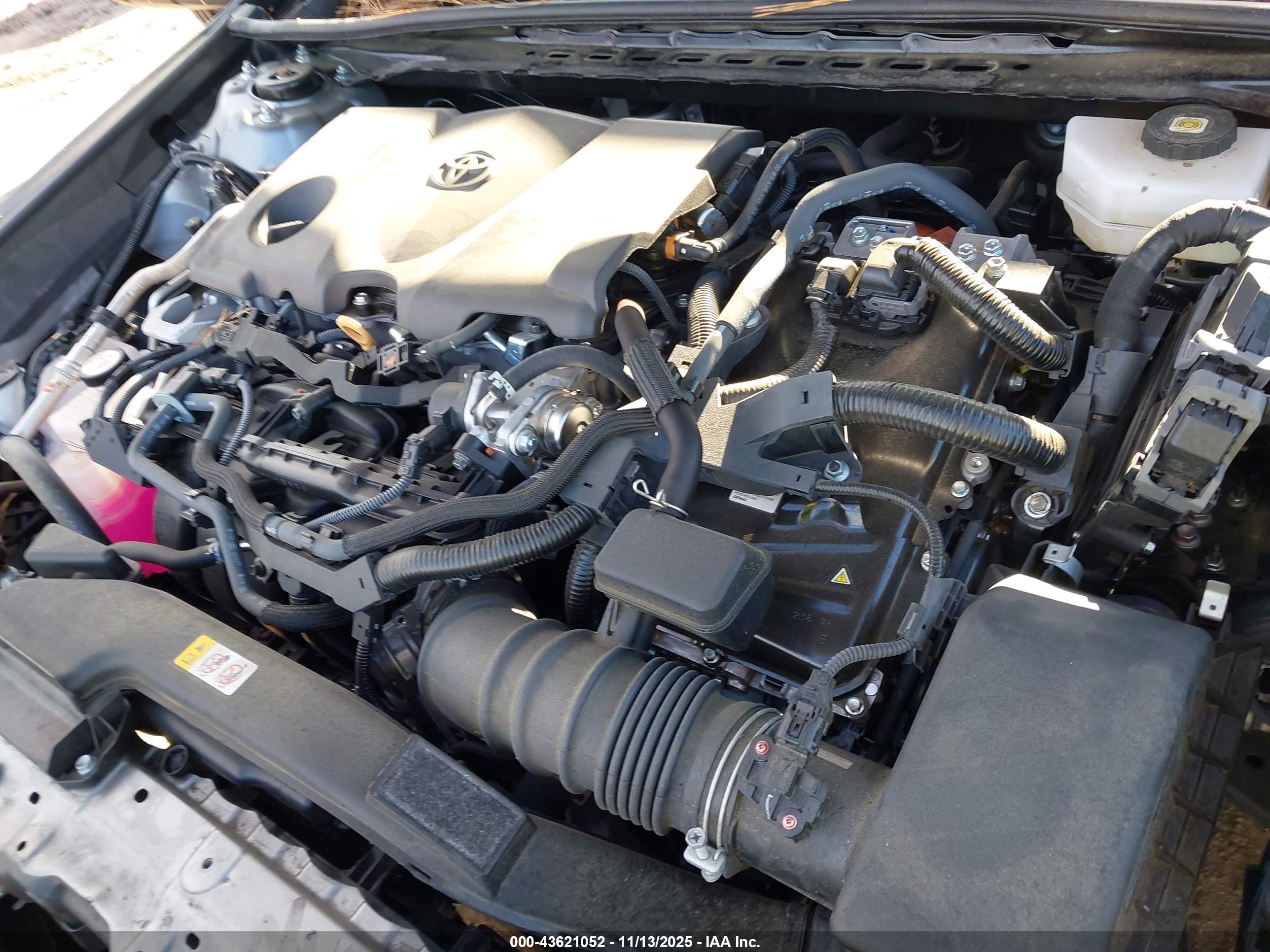 TOYOTA CAMRY image 10