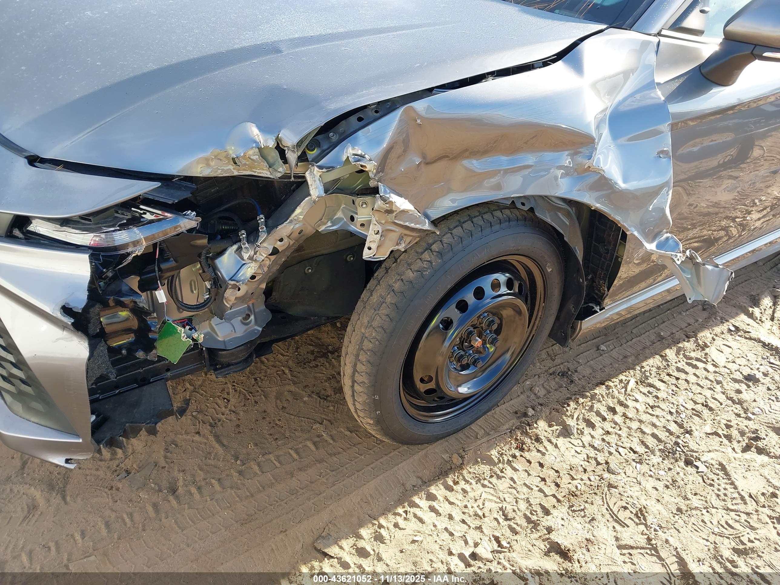 TOYOTA CAMRY image 6