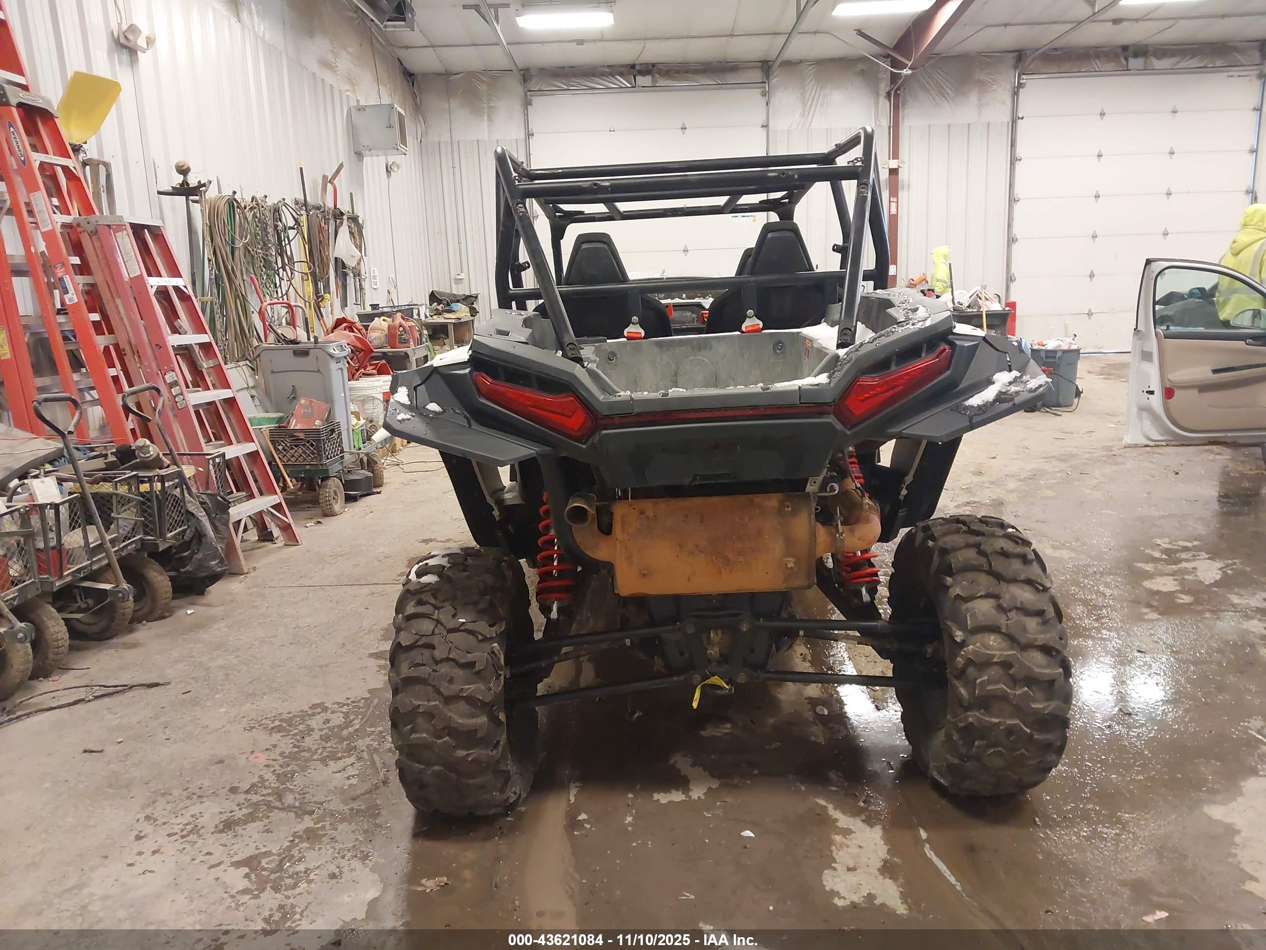 POLARIS RZR image 6