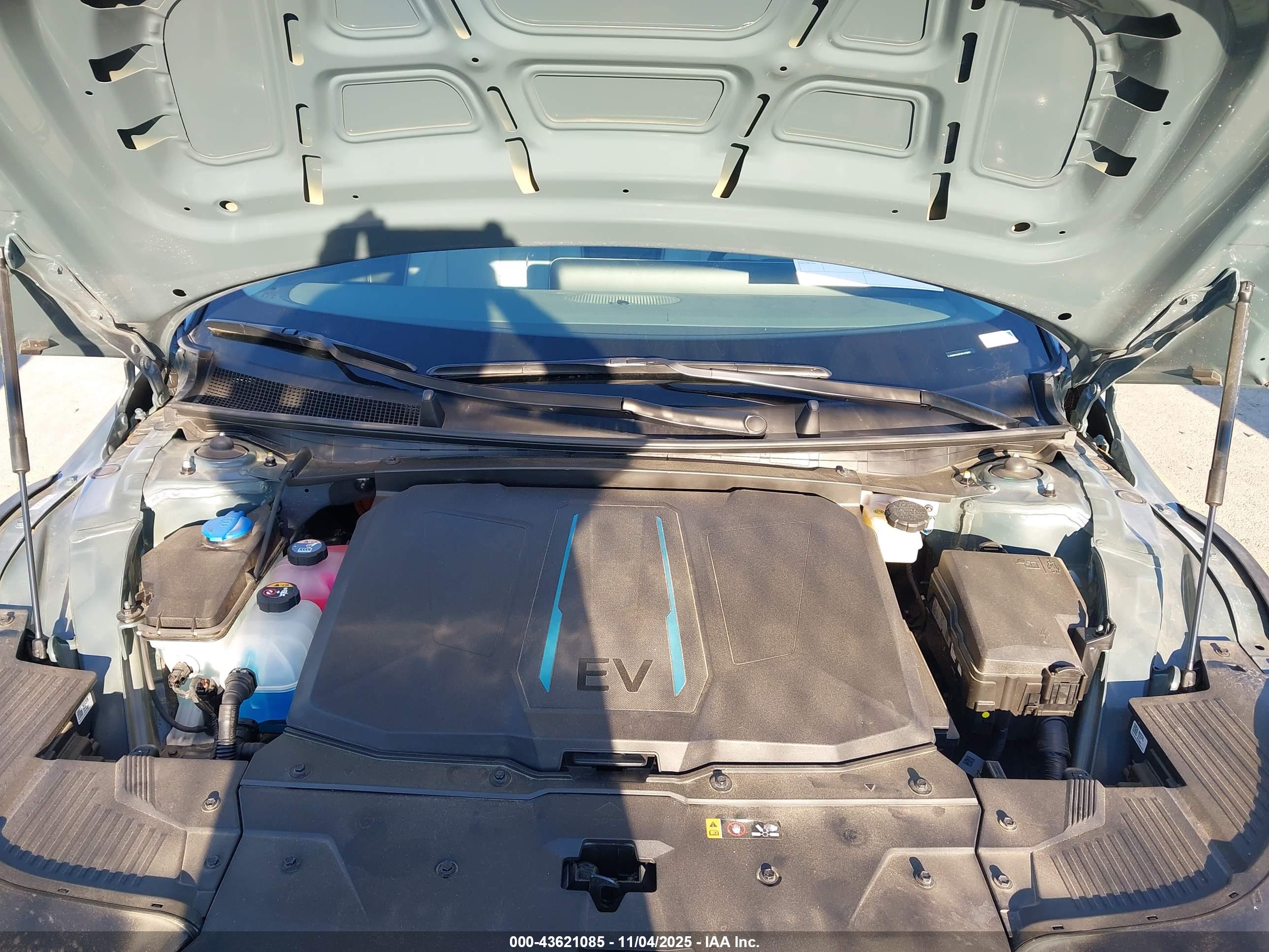 HYUNDAI IONIQ image 10