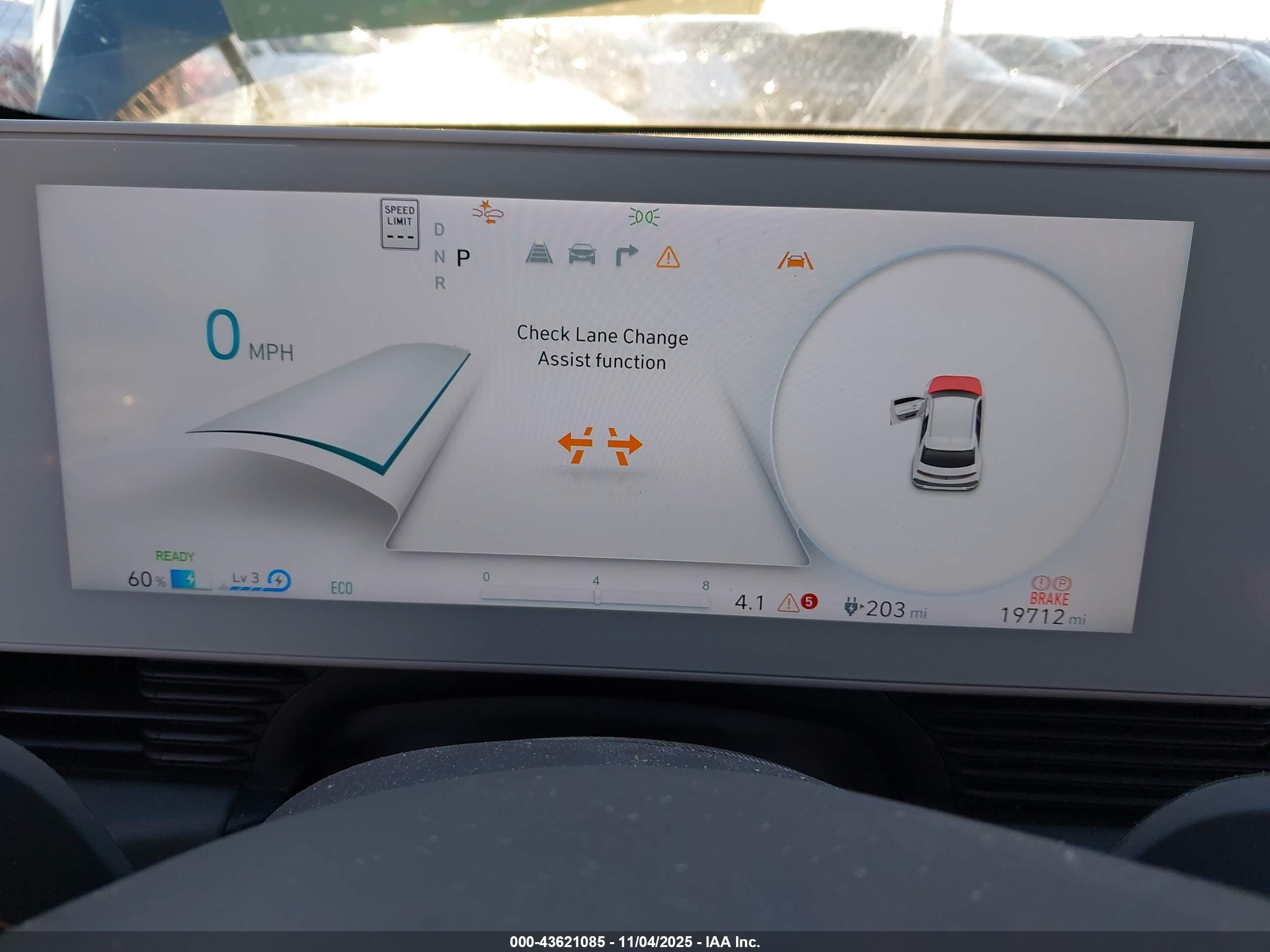 HYUNDAI IONIQ image 7