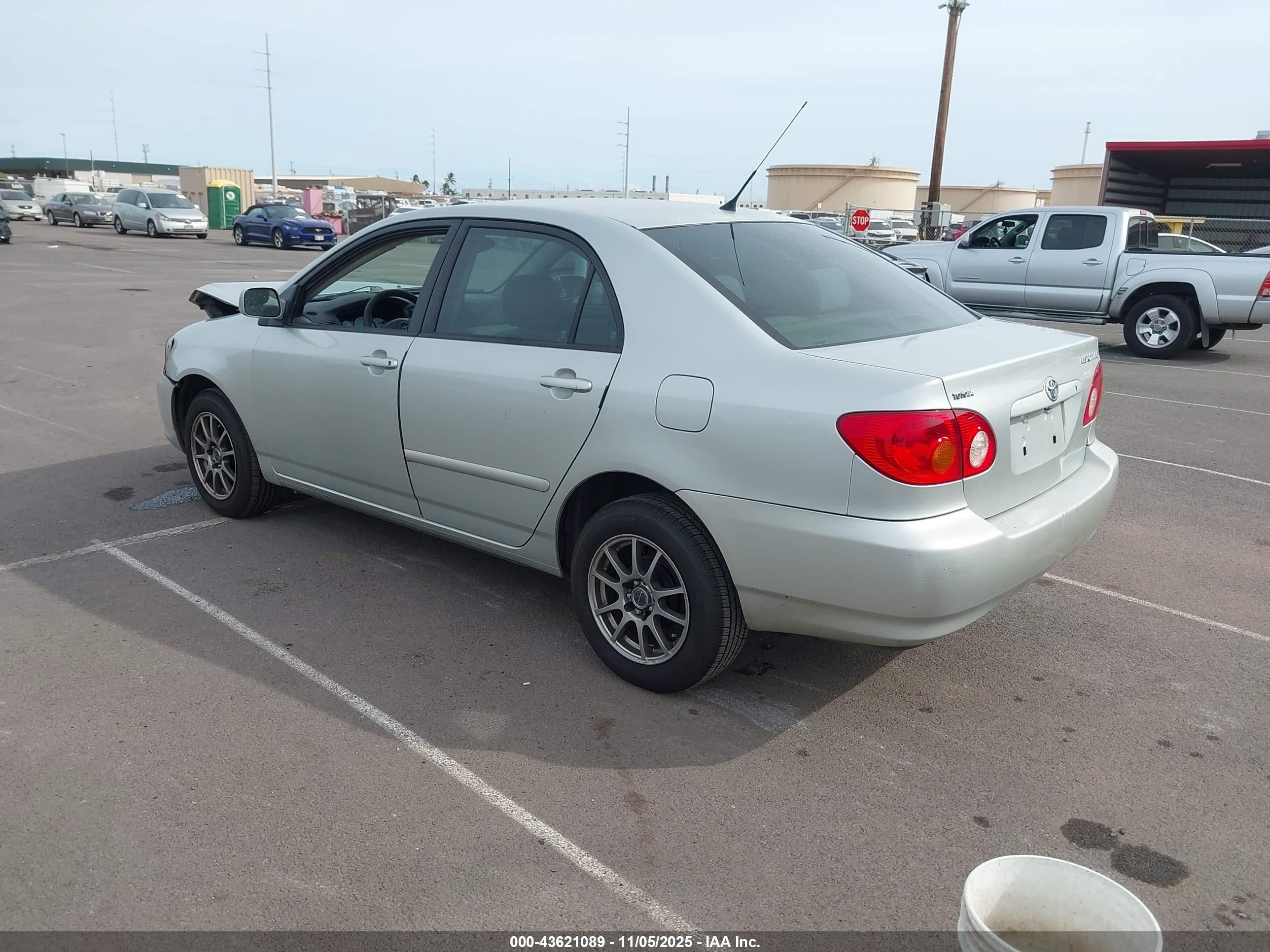 TOYOTA COROLLA image 3