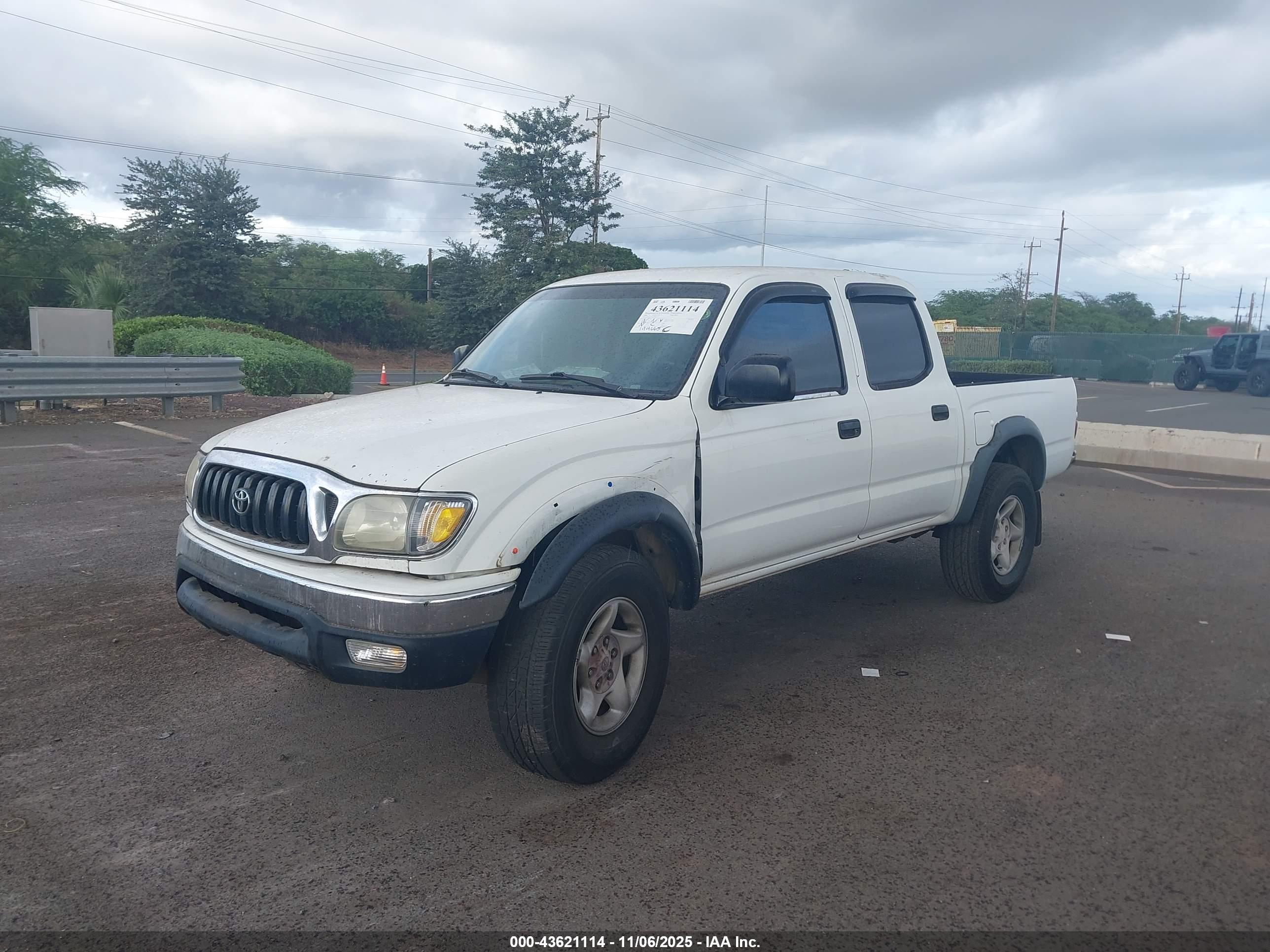 TOYOTA TACOMA image 2
