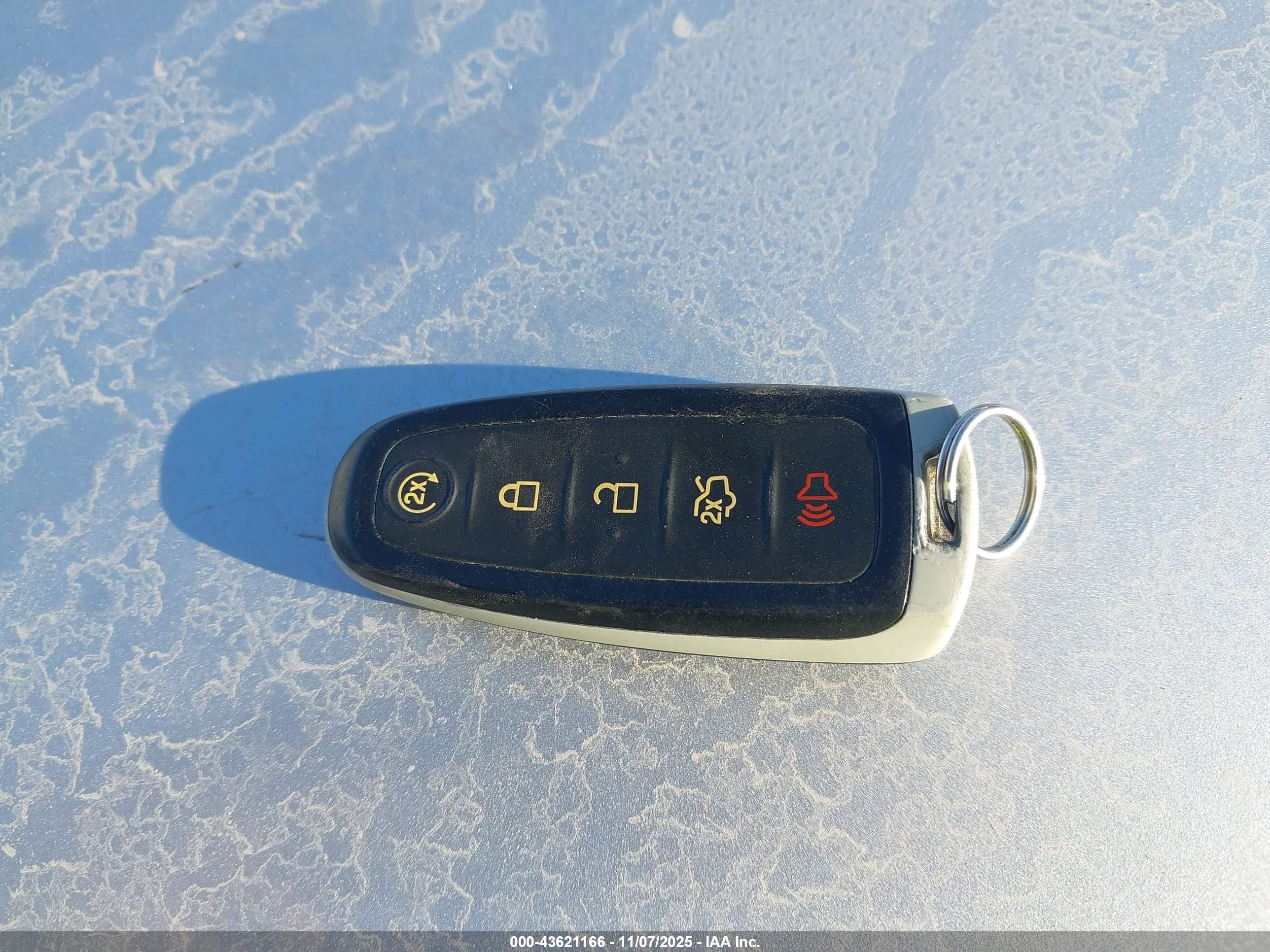 FORD ESCAPE image 11