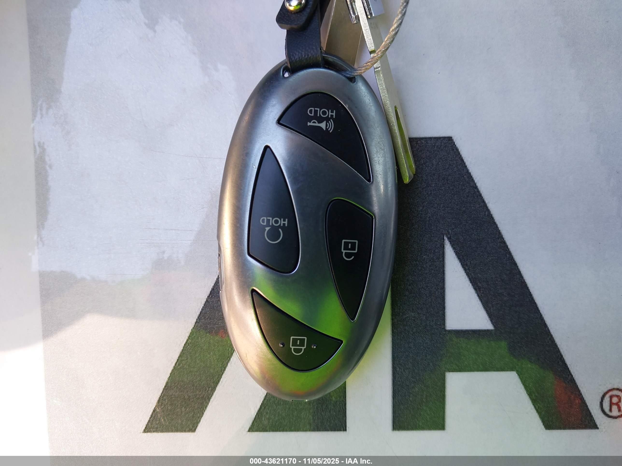 HYUNDAI TUCSON image 11