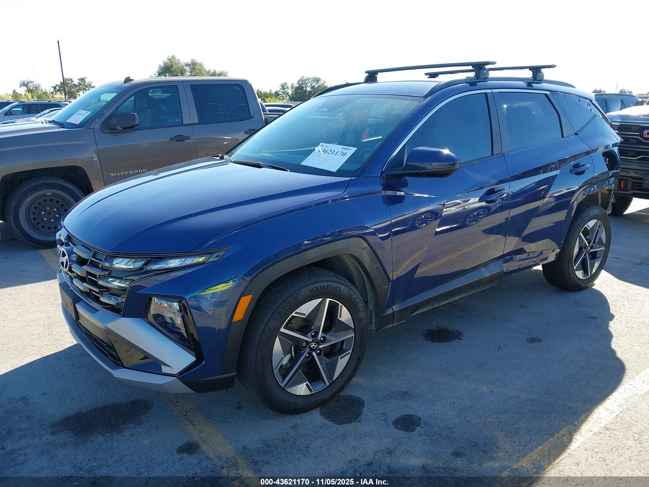HYUNDAI TUCSON image 2
